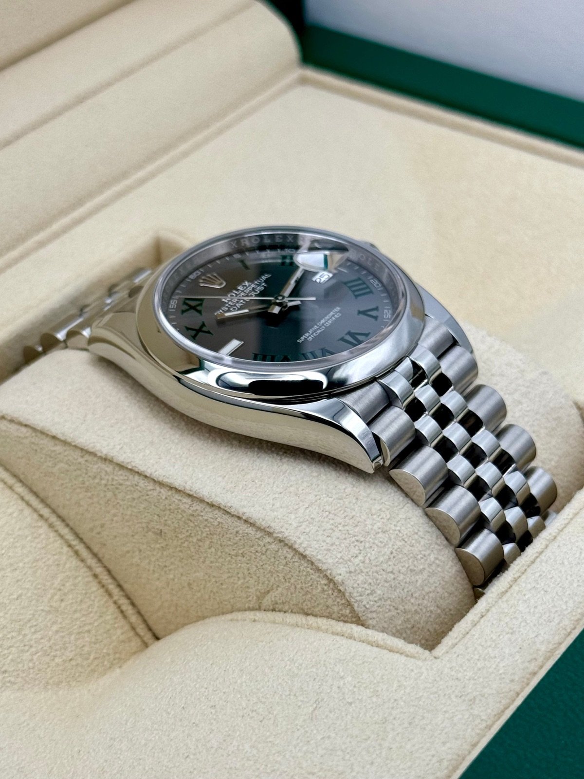 2023 Rolex Datejust 36mm 126200 Stainless Steel Jubilee Wimbeldon Dial - Image 6