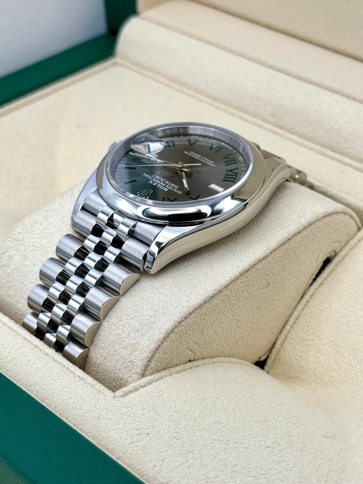 2023 Rolex Datejust 36mm 126200 Stainless Steel Jubilee Wimbeldon Dial - Image 7