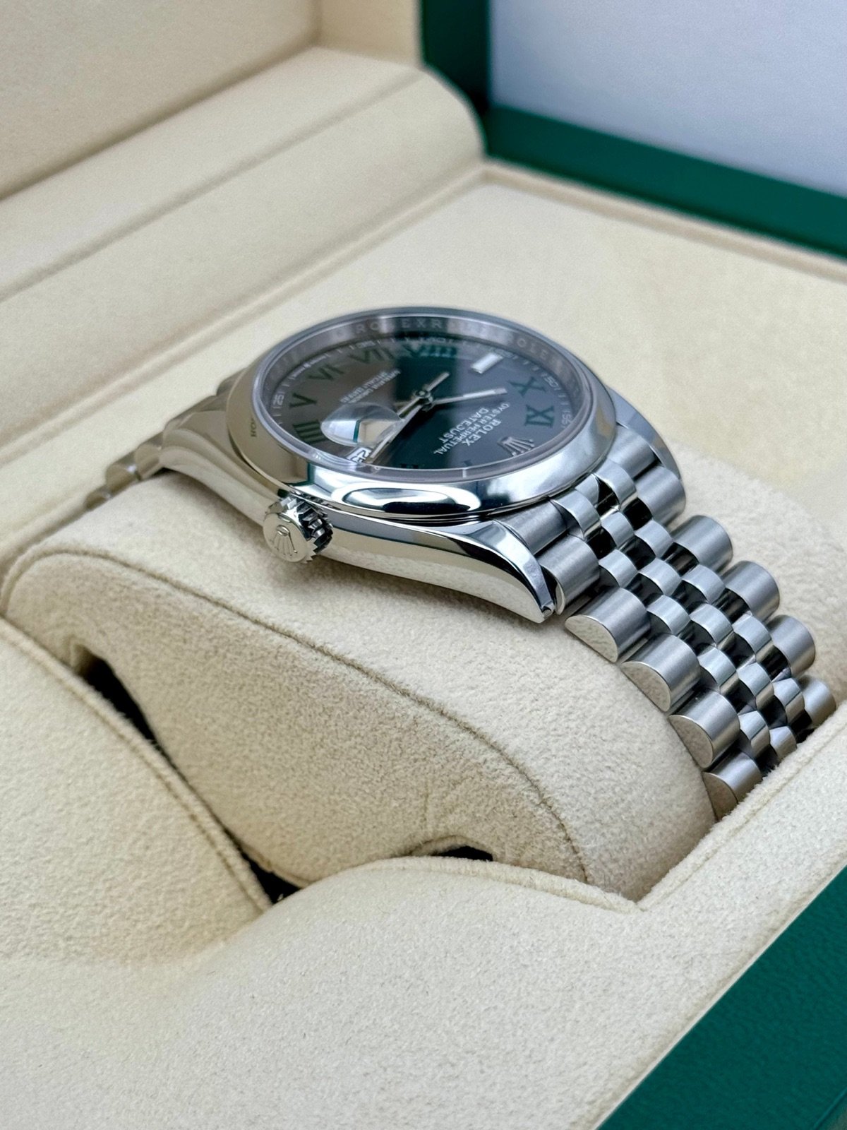 2023 Rolex Datejust 36mm 126200 Stainless Steel Jubilee Wimbeldon Dial - Image 8