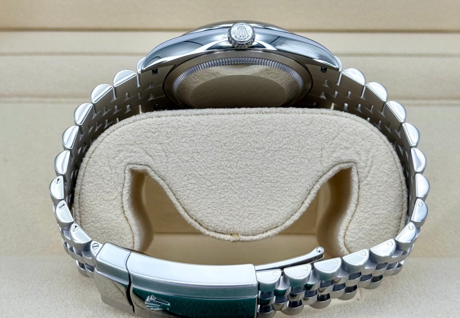 2023 Rolex Datejust 36mm 126200 Stainless Steel Jubilee Wimbeldon Dial - Image 9
