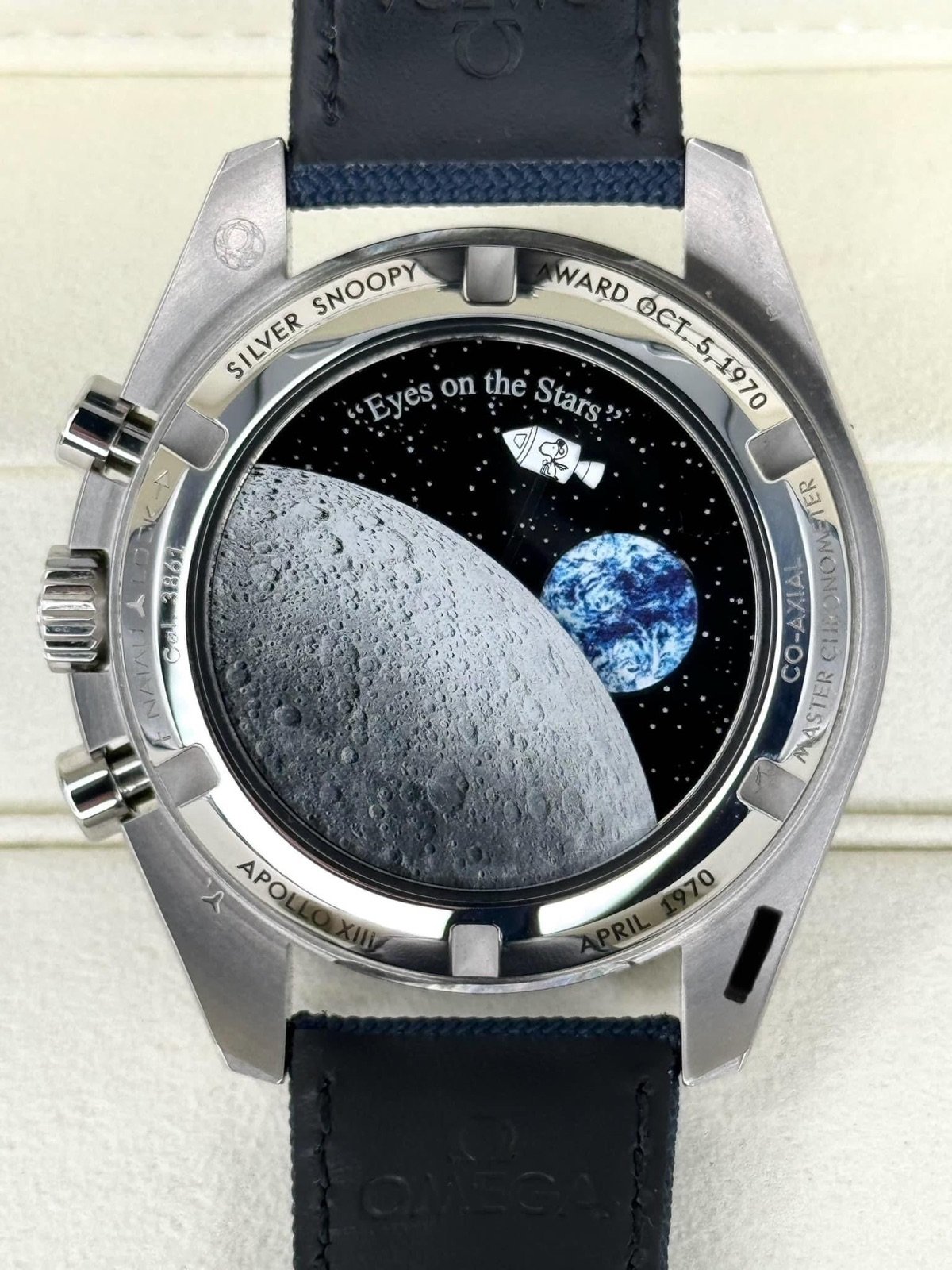 2024 Omega Speedmaster Silver Snoopy Award 310.32.42.50.02.001 (Unworn) - Image 11