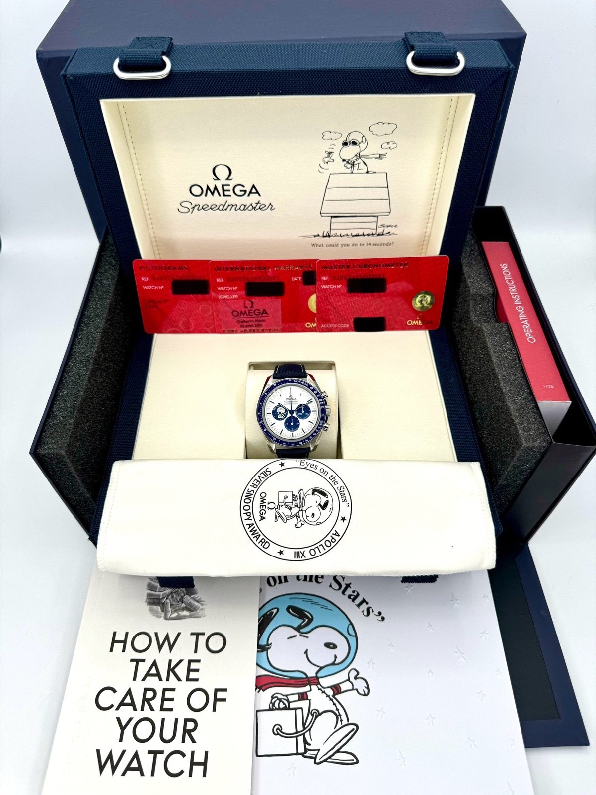 2024 Omega Speedmaster Silver Snoopy Award 310.32.42.50.02.001 (Unworn) - Image 13