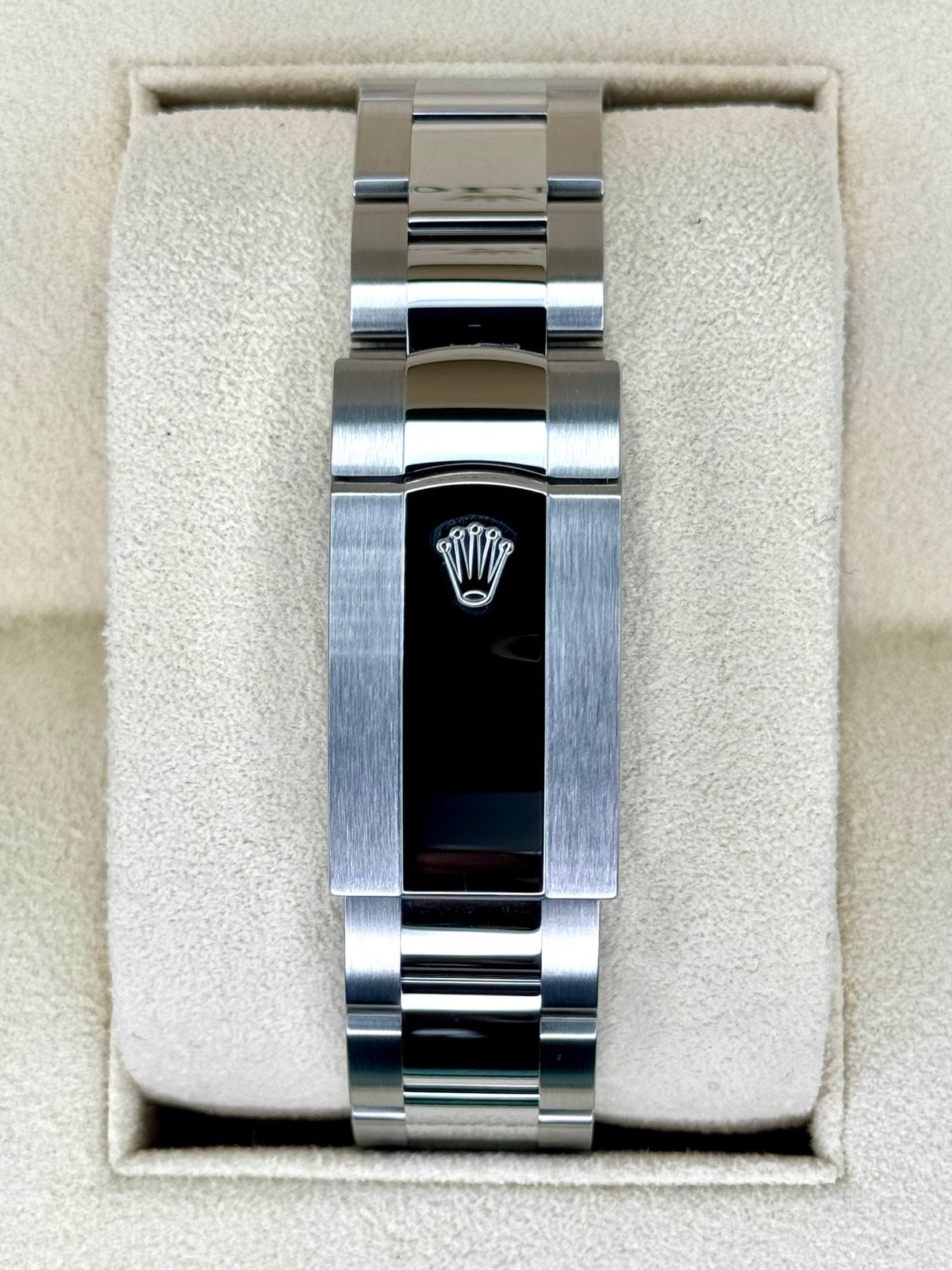 2024 Rolex Sky-Dweller 42mm 336934 Oyster Blue Dial (Unworn) - Image 2