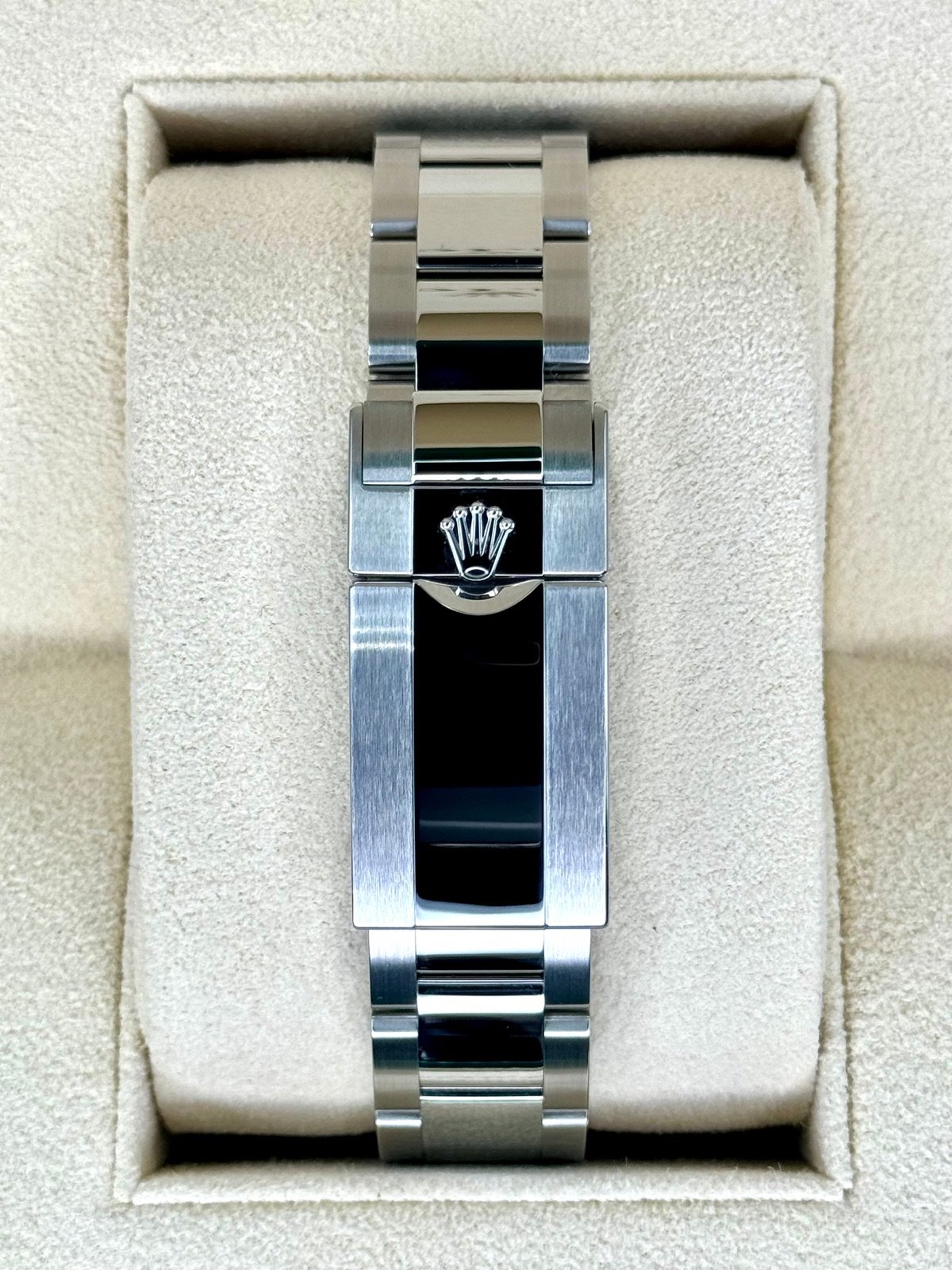 2024 Rolex GMT-Master II “Batman” 40mm 126710BLNR Oyster (Unworn) - Image 2