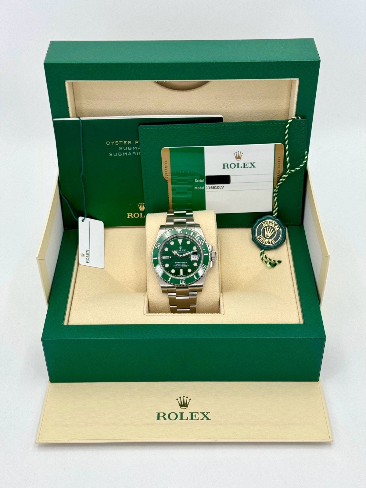 2017 Rolex Submariner “Hulk” 40mm 116610LV Green Dial - Image 11