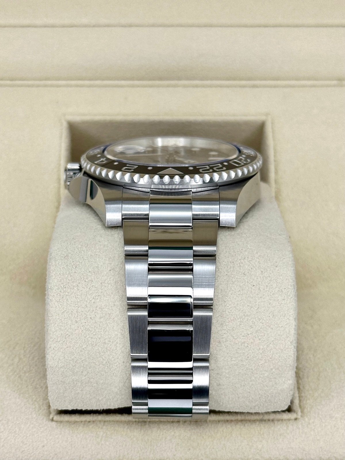 2024 Rolex GMT-Master II “Batman” 40mm 126710BLNR Oyster (Unworn) - Image 4