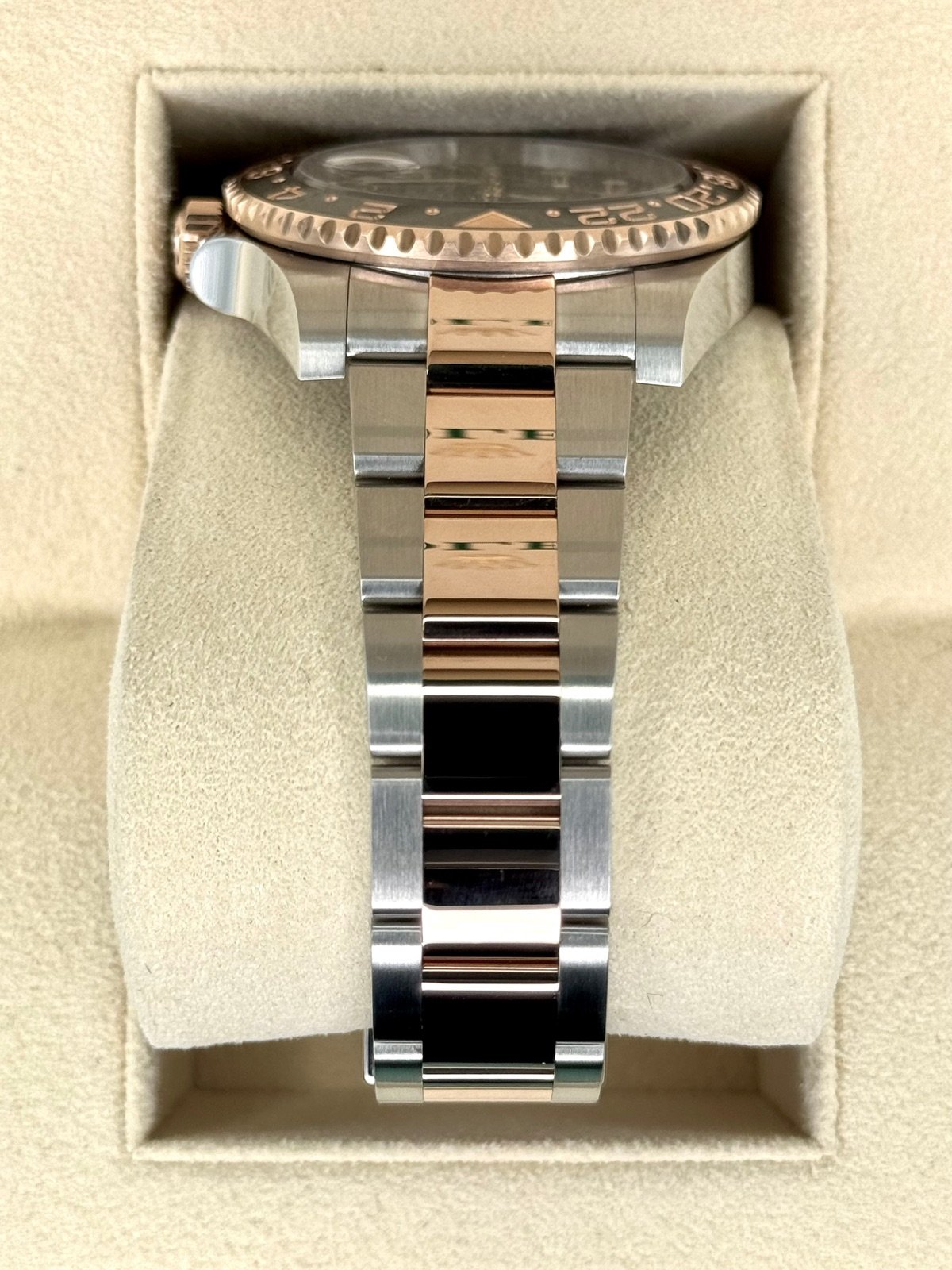 2020 Rolex GMT-Master II “Rootbeer” 40mm 126711CHNR Two-Tone - Image 4