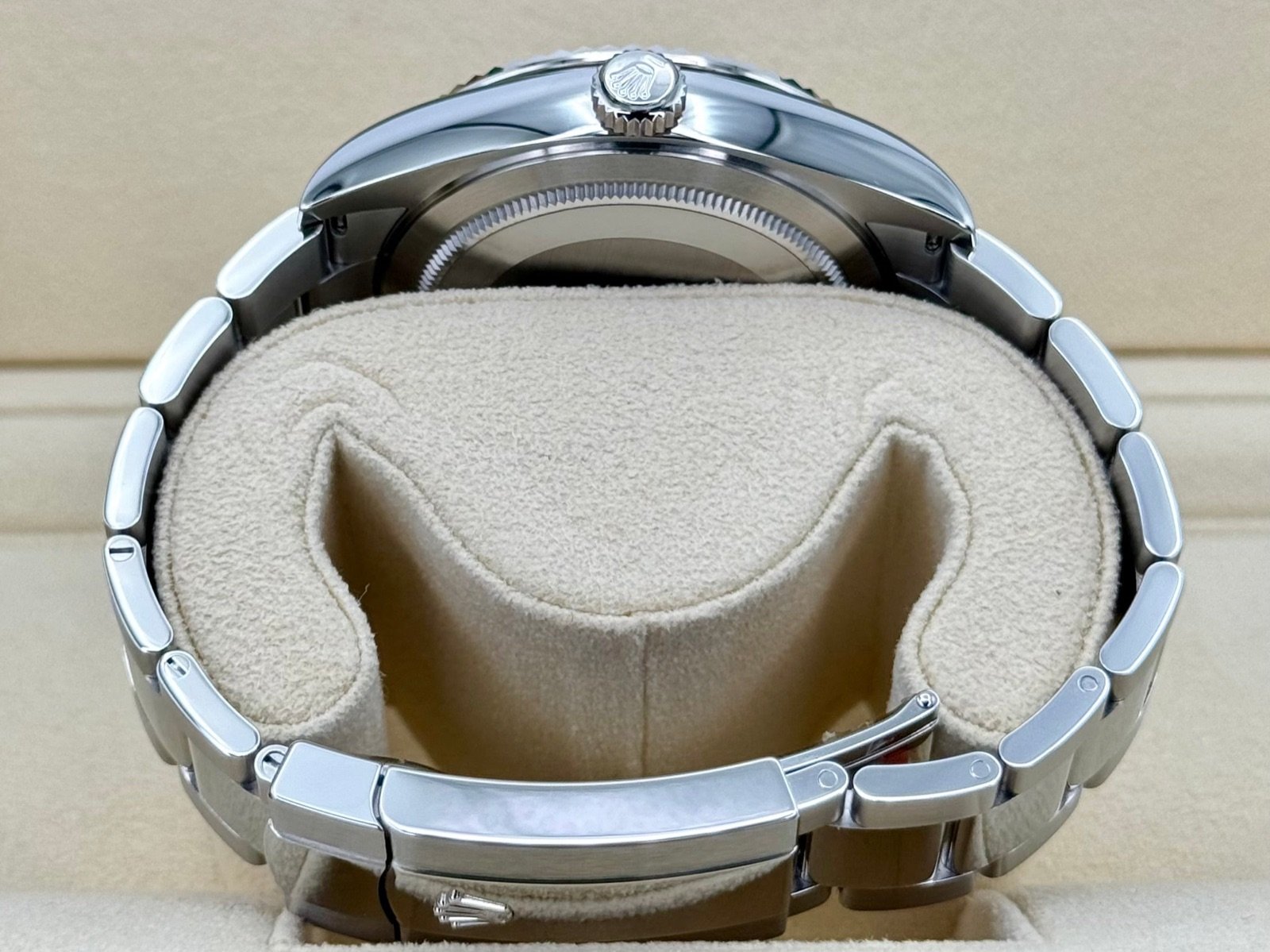 2024 Rolex Sky-Dweller 42mm 336934 Oyster Black Dial (Unworn) - Image 9