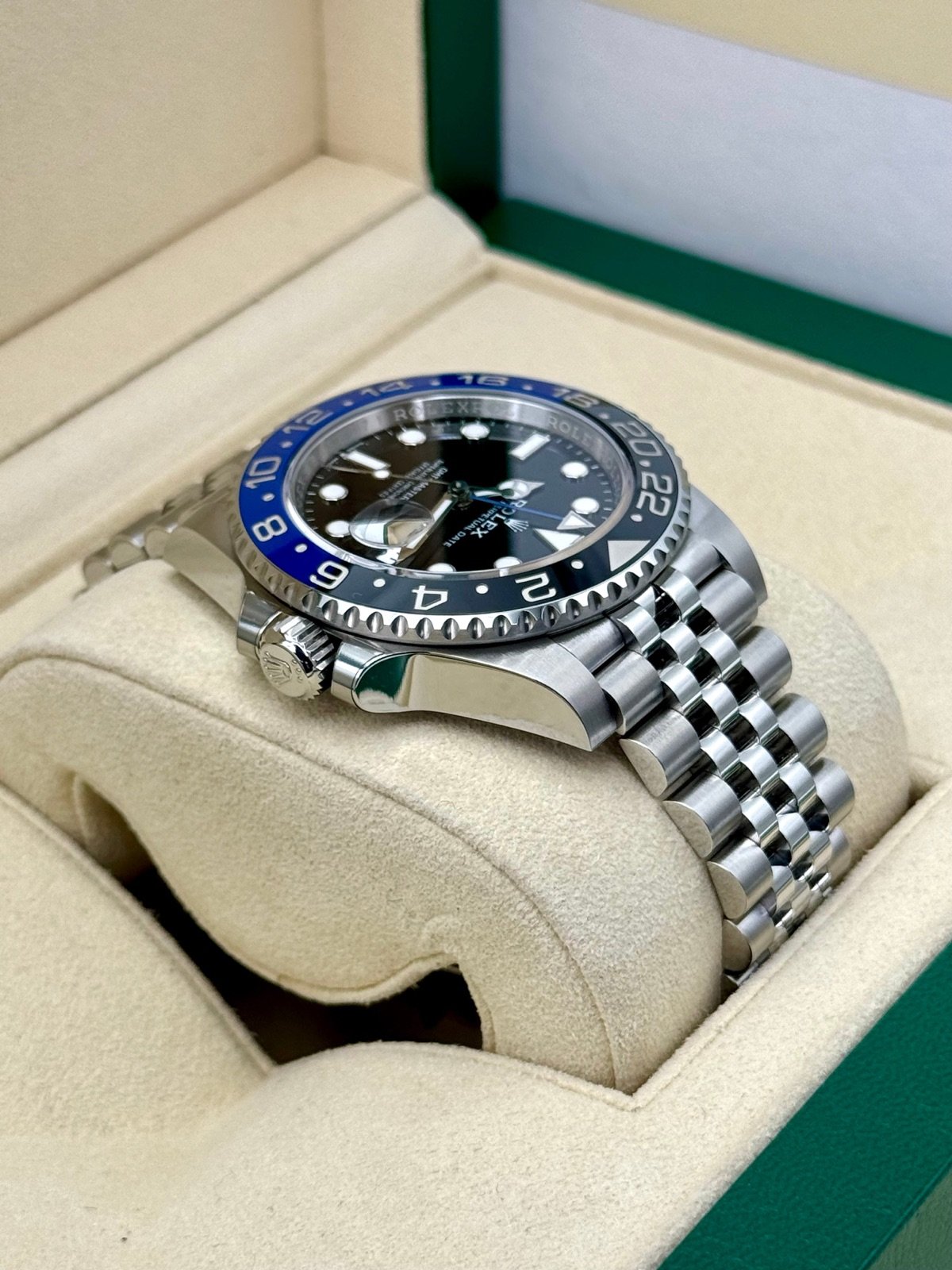 2024 Rolex GMT-Master II “Batgirl” 40mm 126710BLNR Jubilee Black Dial - Image 8