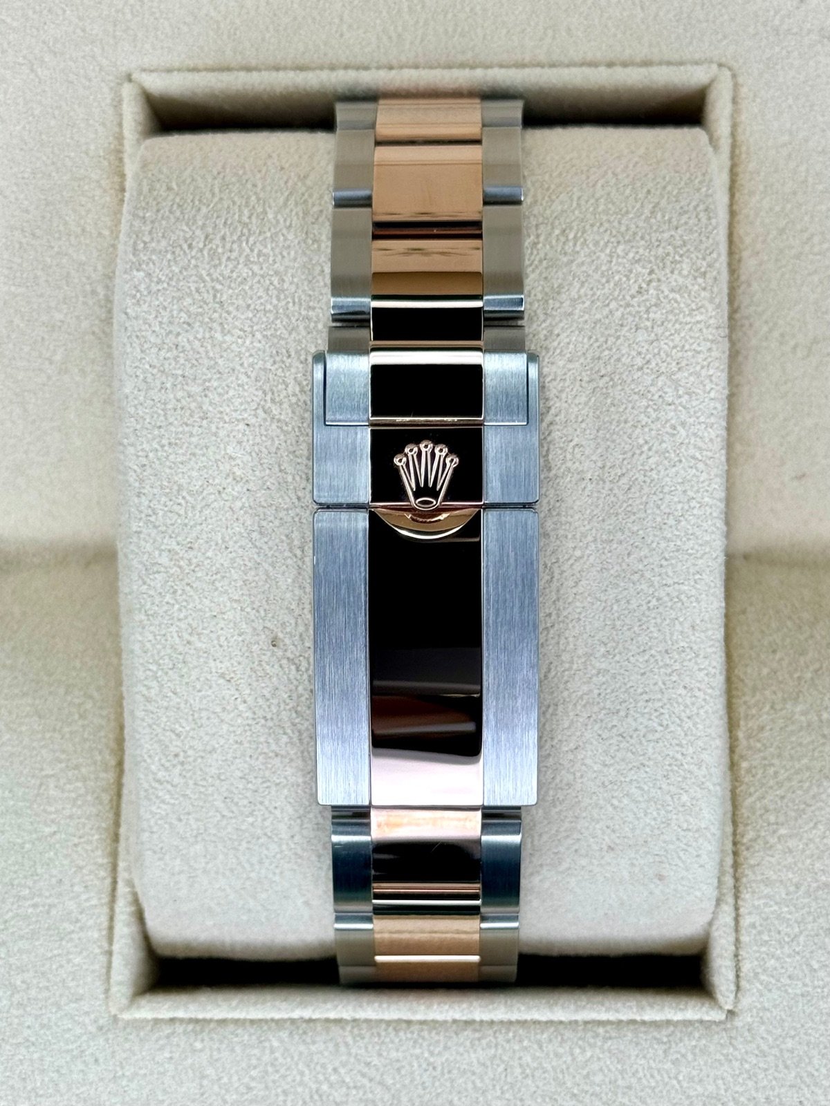 2023 Rolex GMT-Master II “Rootbeer” 40mm 126711CHNR Two-Tone (Unworn) - Image 2