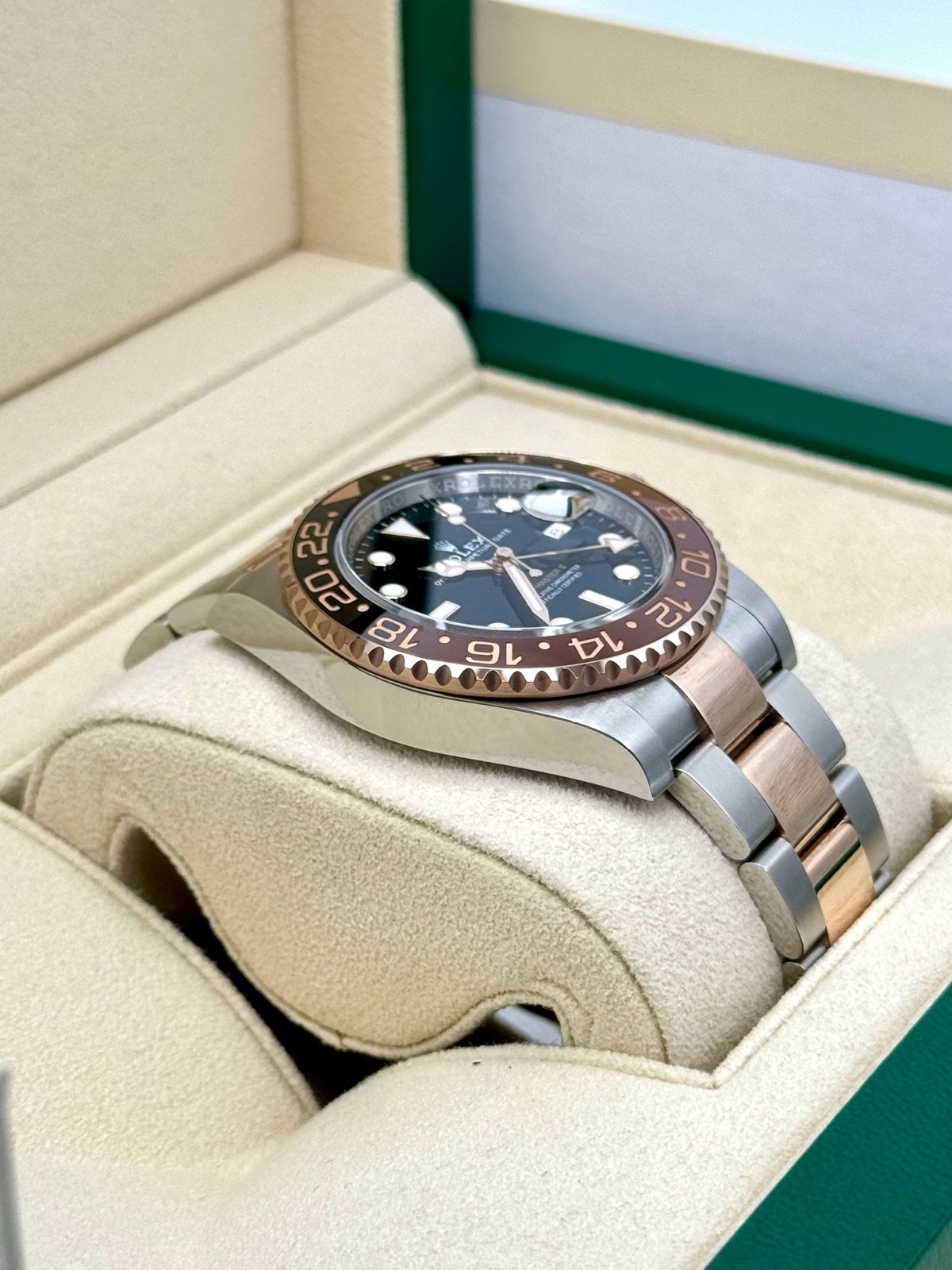 2023 Rolex GMT-Master II “Rootbeer” 40mm 126711CHNR Two-Tone (Unworn) - Image 6