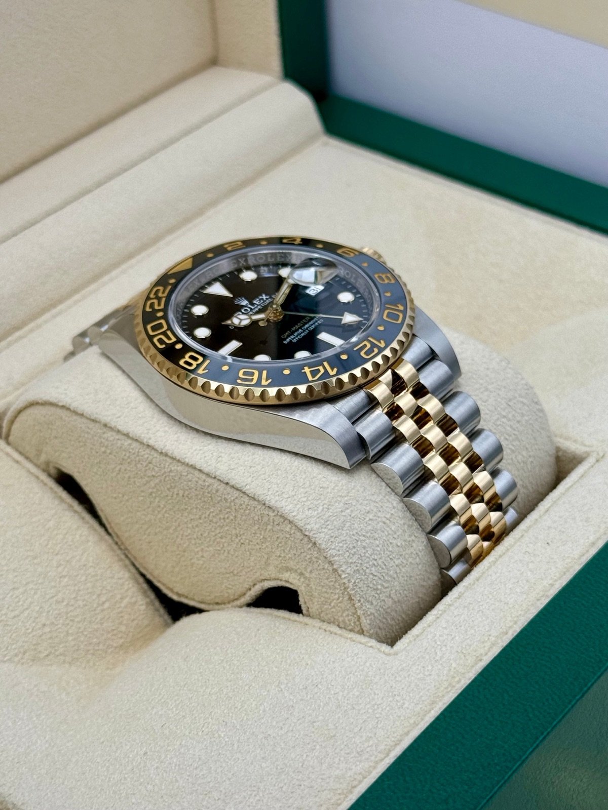 2024 Rolex GMT-Master II 40mm 126713GRNR Two-Tone Jubilee Black Dial - Image 6