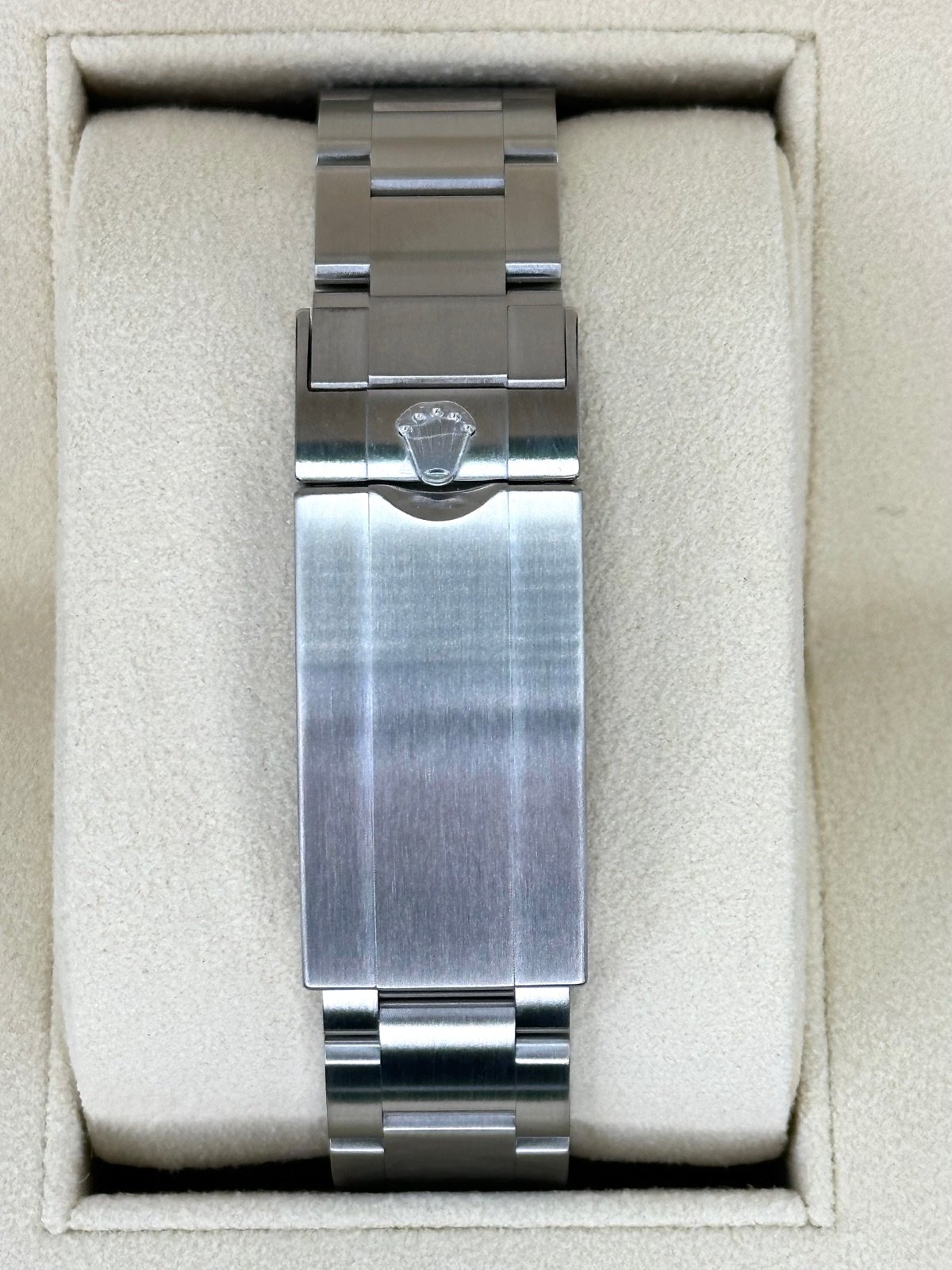 2024 Rolex Submariner “Starbucks” 41mm 126610LV Black Dial (Unworn) - Image 2