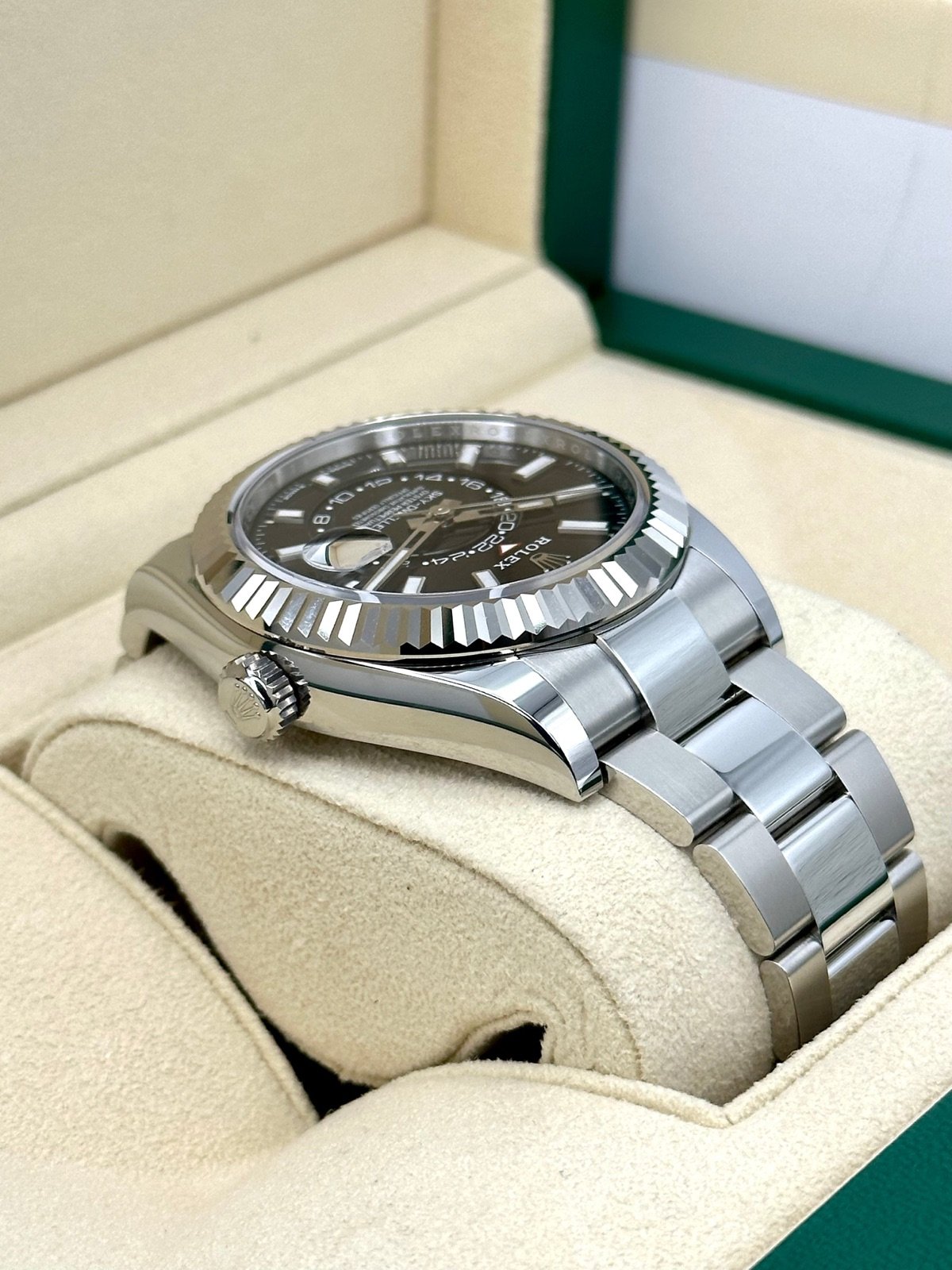 2024 Rolex Sky-Dweller 42mm 336934 Oyster Black Dial (Unworn) - Image 8