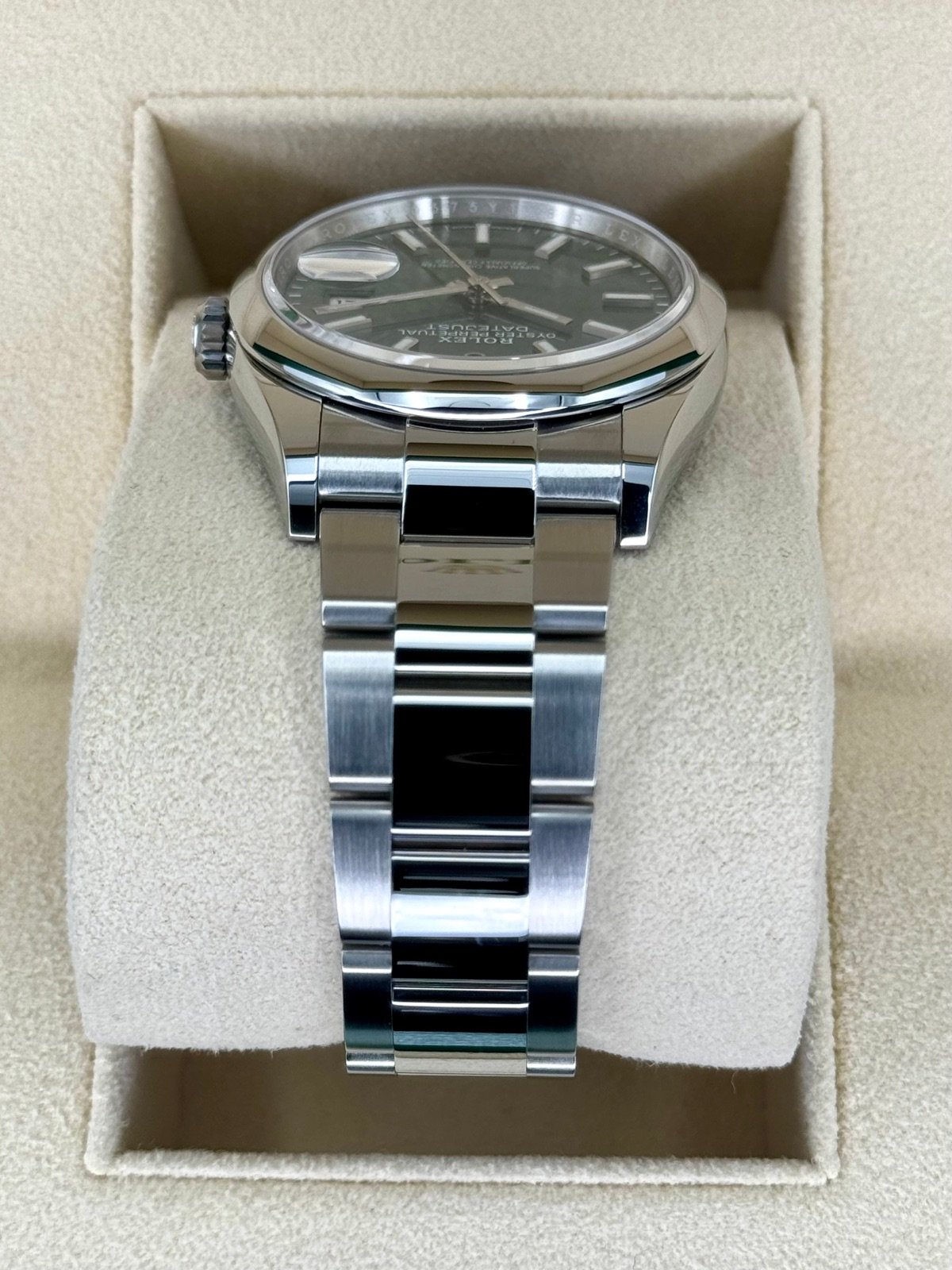 2023 Rolex Datejust 36mm 126200 Mint Green Dial (Unworn) - Image 4