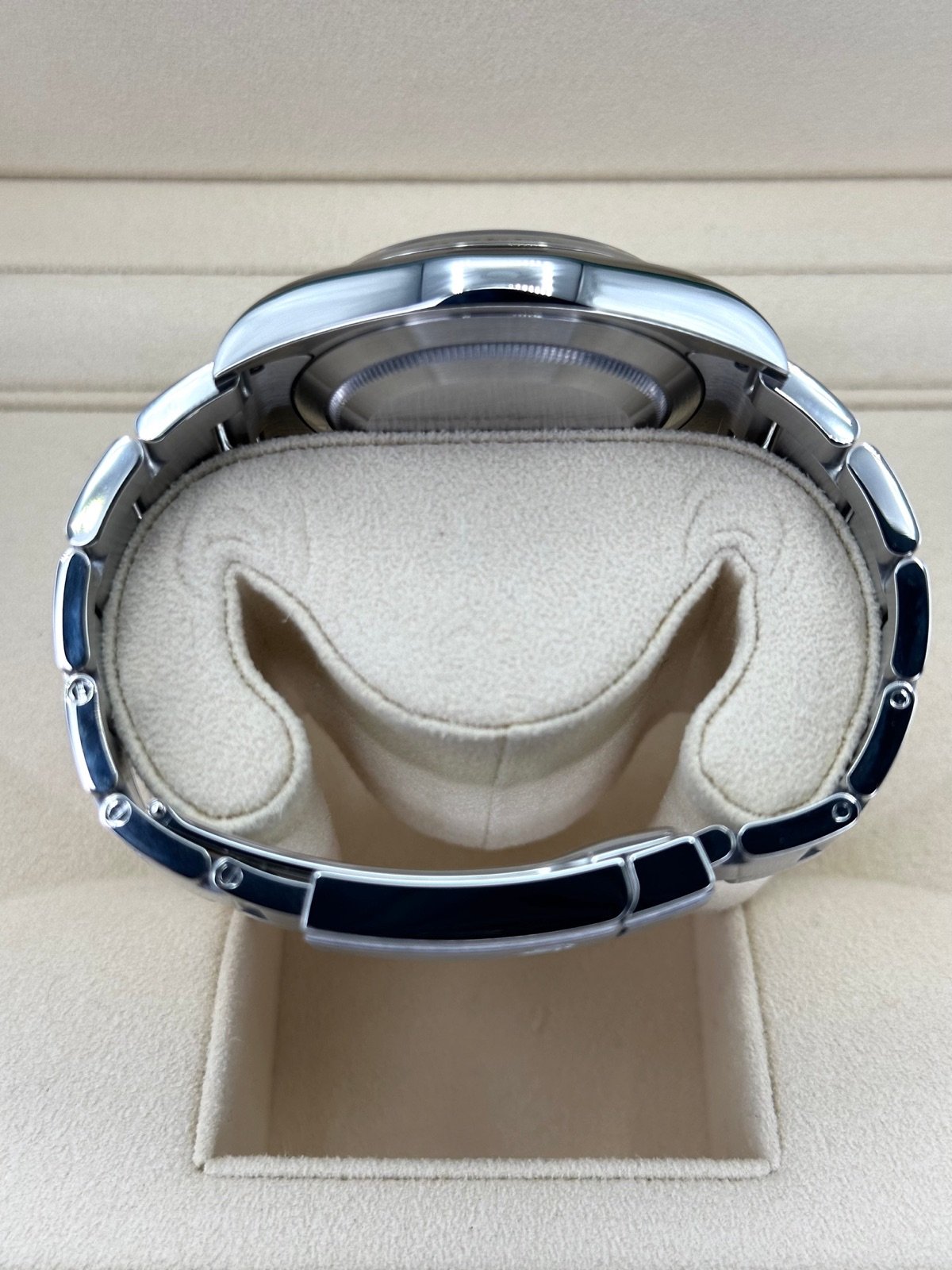 Rolex Oyster Perpetual 39mm 114300 Blue Dial - Image 10