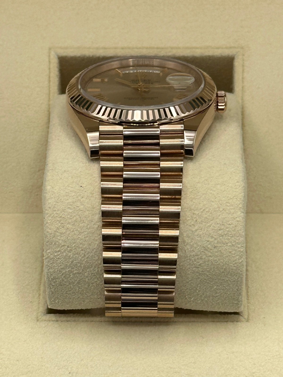 2023 Rolex Day-Date 40mm 228235 Presidential Rose Gold Sundust Dial (Unworn) - Image 2