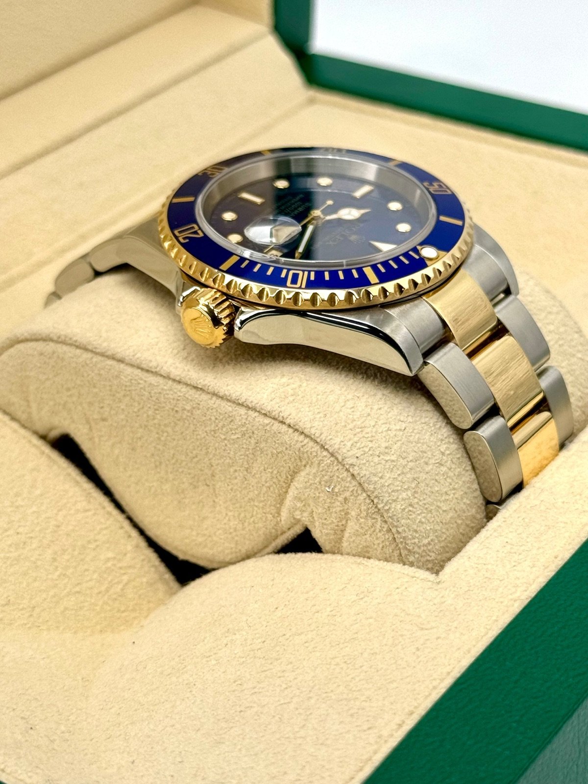2003 Rolex Submariner “Bluesy” 40mm 16613 Two-Tone Blue Dial - Image 8