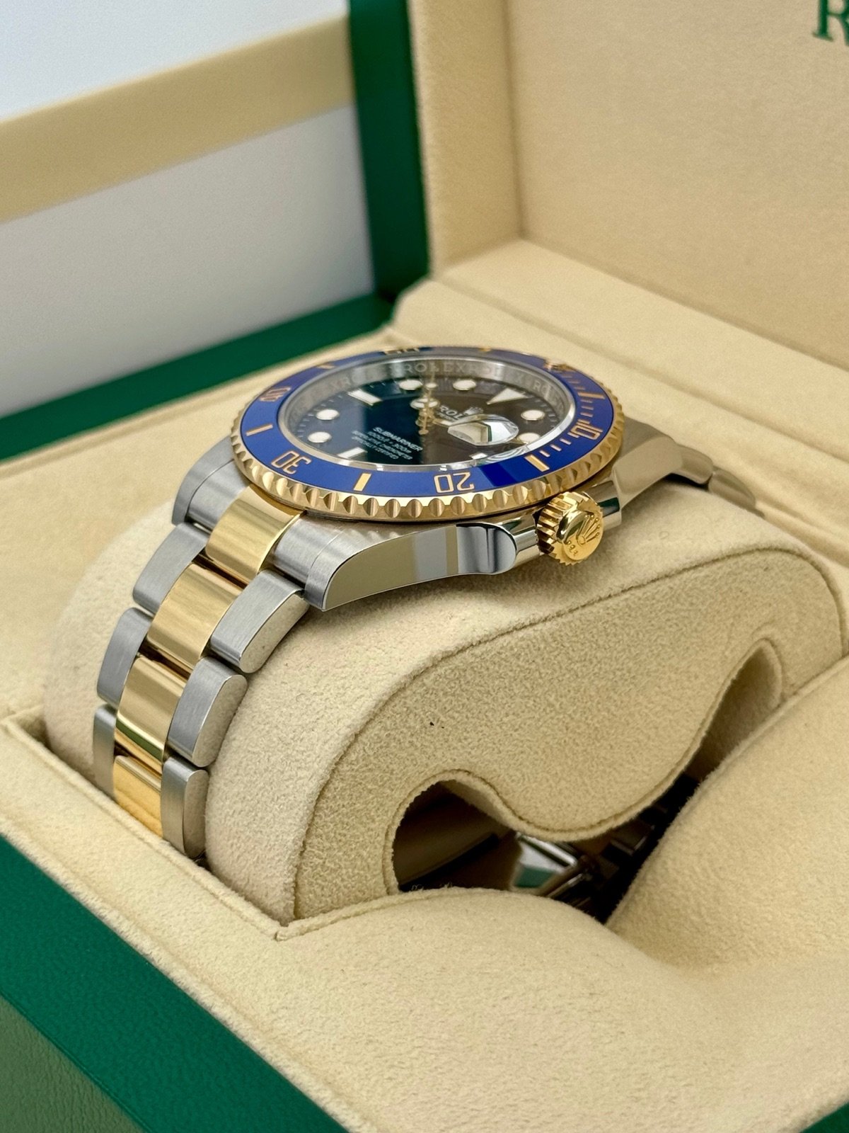 2023 Rolex Submariner “Bluesy” 41mm 126613LB Blue Dial (Unworn) - Image 4