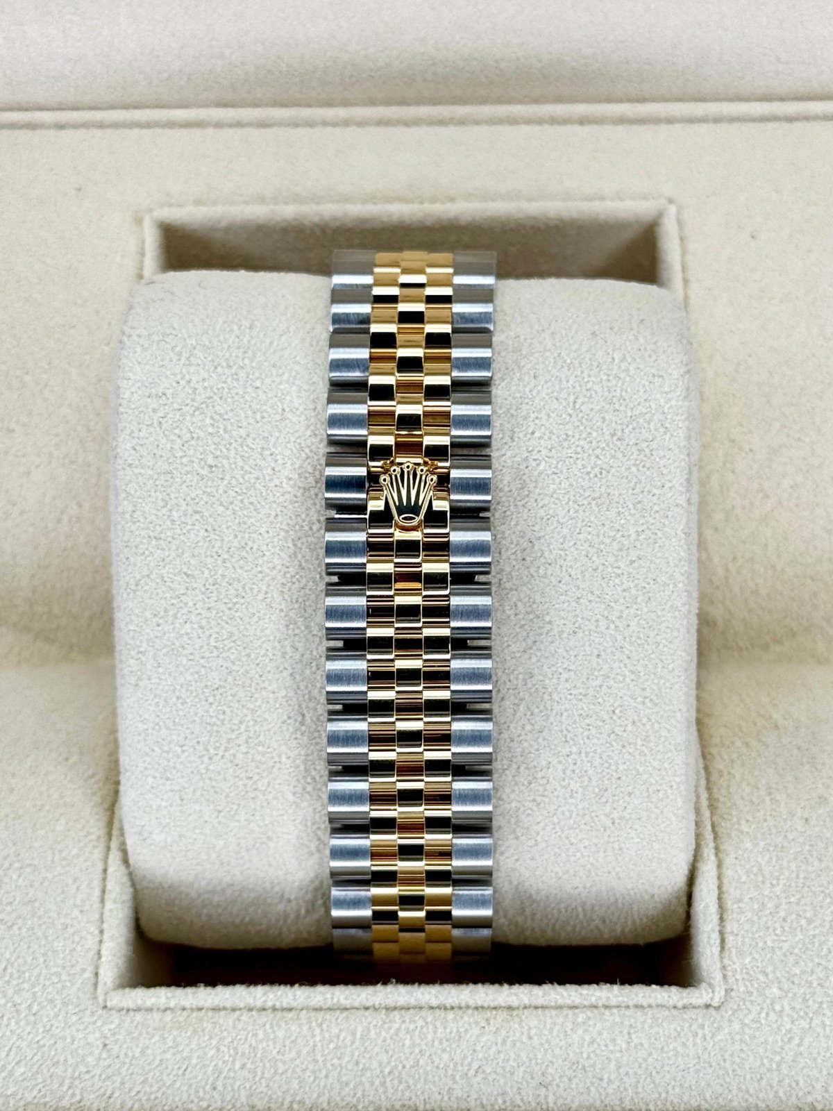2023 Rolex Ladies Datejust 31mm 278273 Jubilee Green Dial (Unworn) - Image 2
