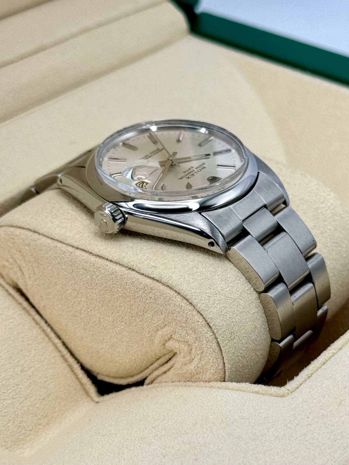 1983 Rolex Oyster Perpetual Date 34mm 1500 Stainless Steel Silver Dial - Image 8