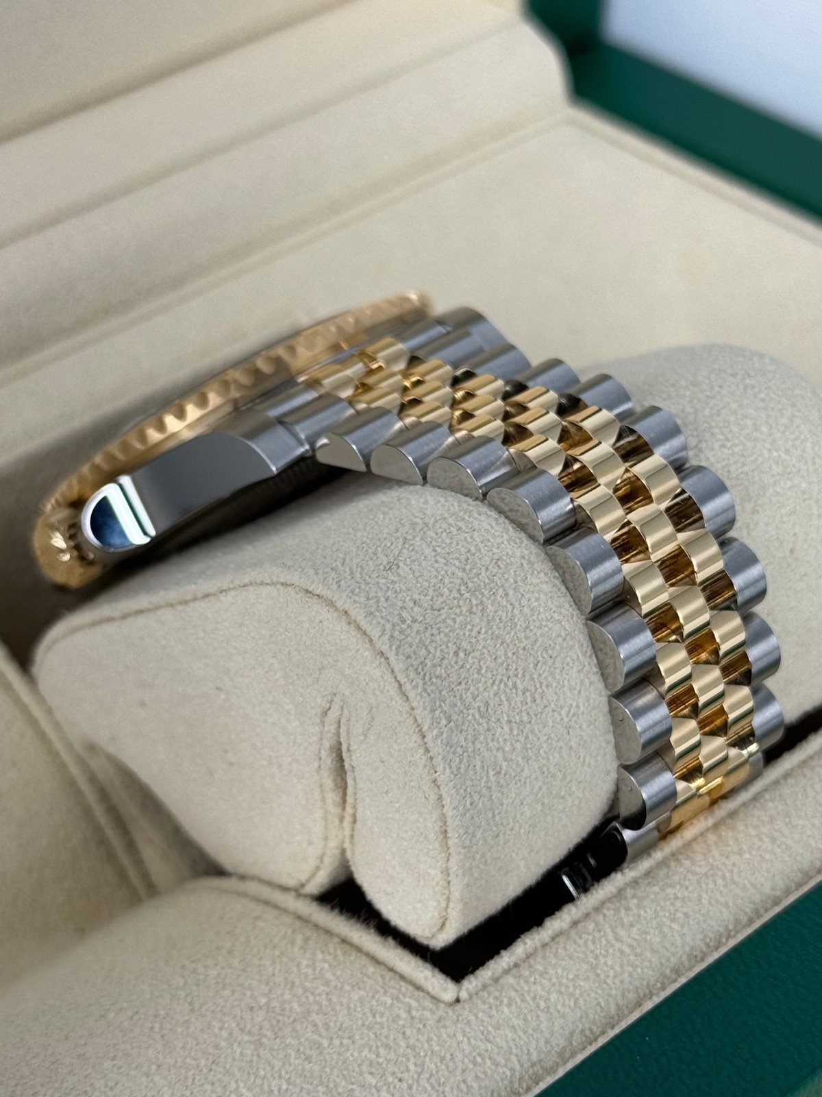 2023 Rolex GMT-Master II 40mm 126713GRNR Two-Tone Jubilee (Unworn) - Image 8