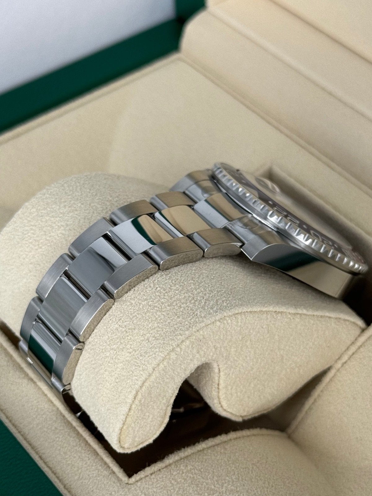 2023 Rolex GMT-Master II “Pepsi” 40mm 126710BLRO Oyster (Unworn) - Image 7