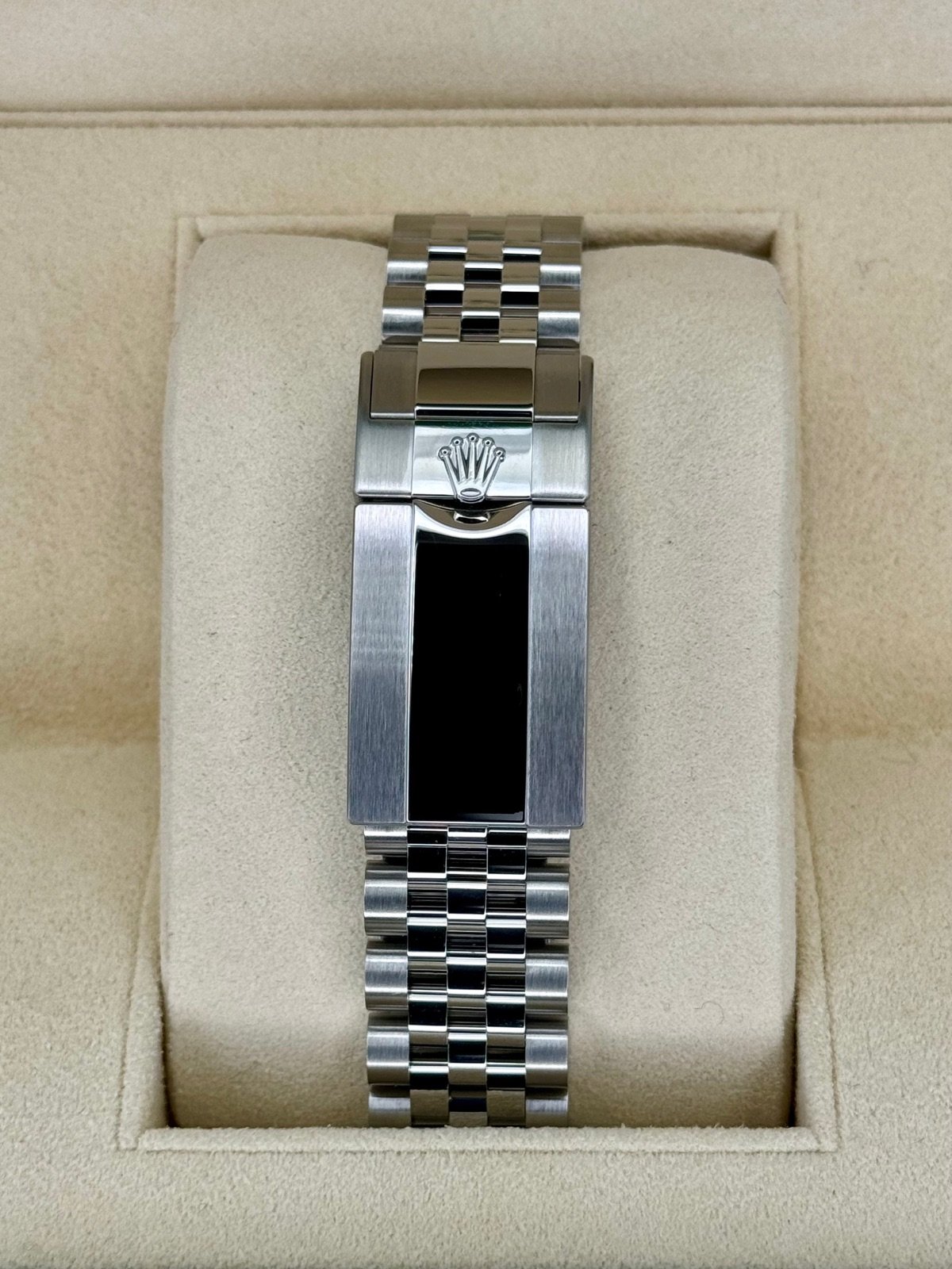 2023 Rolex GMT-Master II “Pepsi” 40mm 126710BLRO Jubilee (Unworn) - Image 2