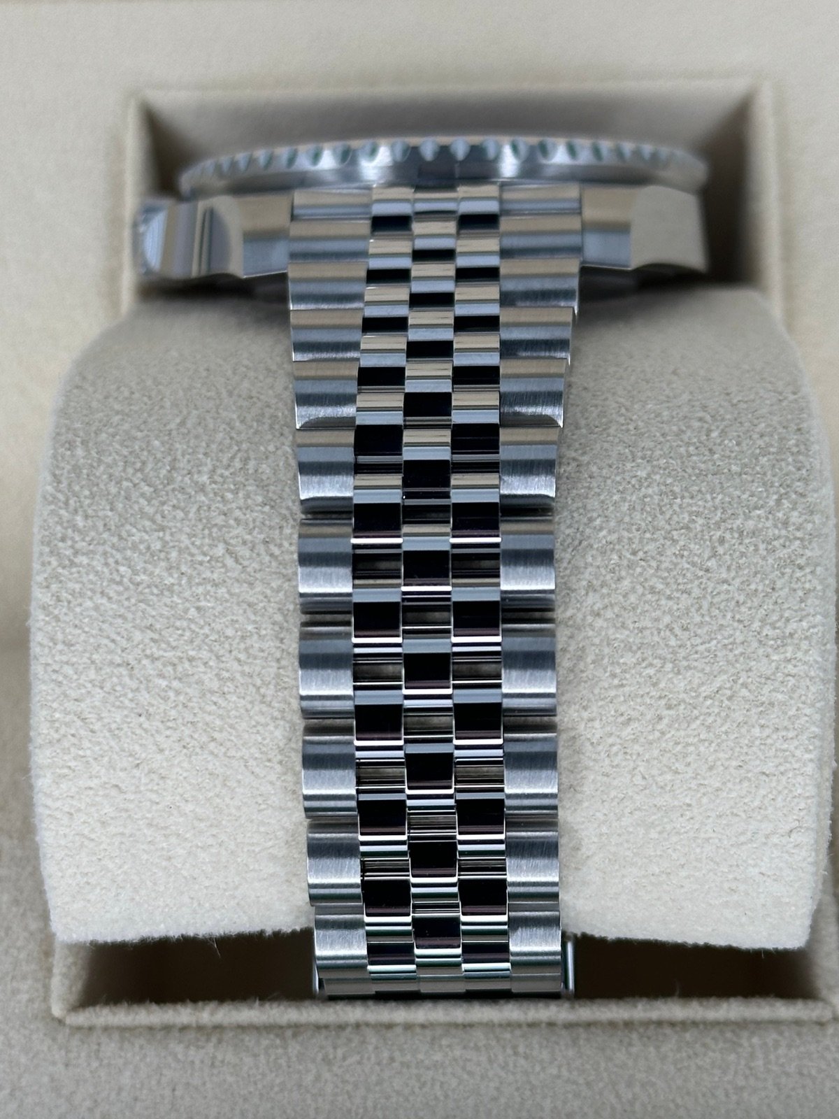 2023 Rolex GMT-Master II “Pepsi” 40mm 126710BLRO Jubilee (Unworn) - Image 4