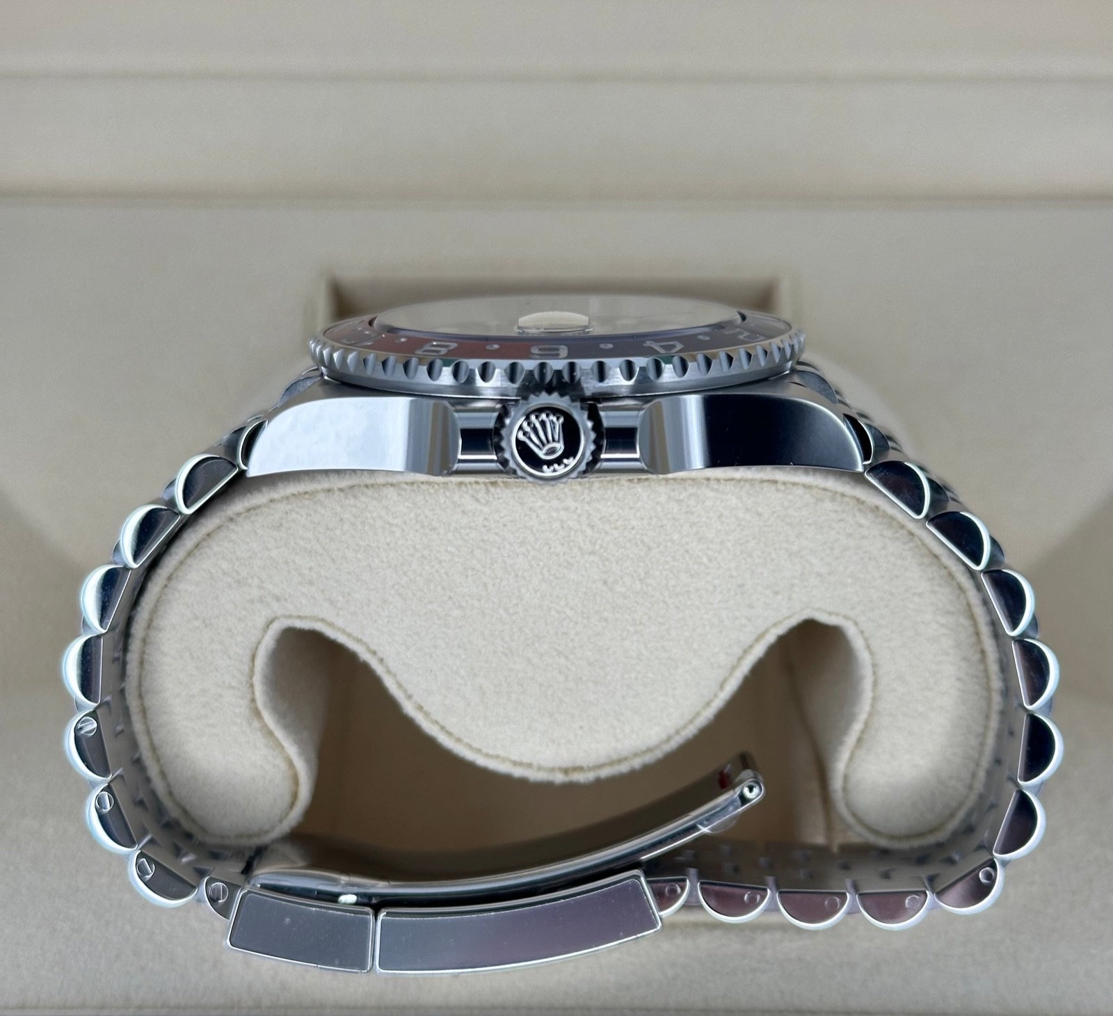 2023 Rolex GMT-Master II “Pepsi” 40mm 126710BLRO Jubilee (Unworn) - Image 9