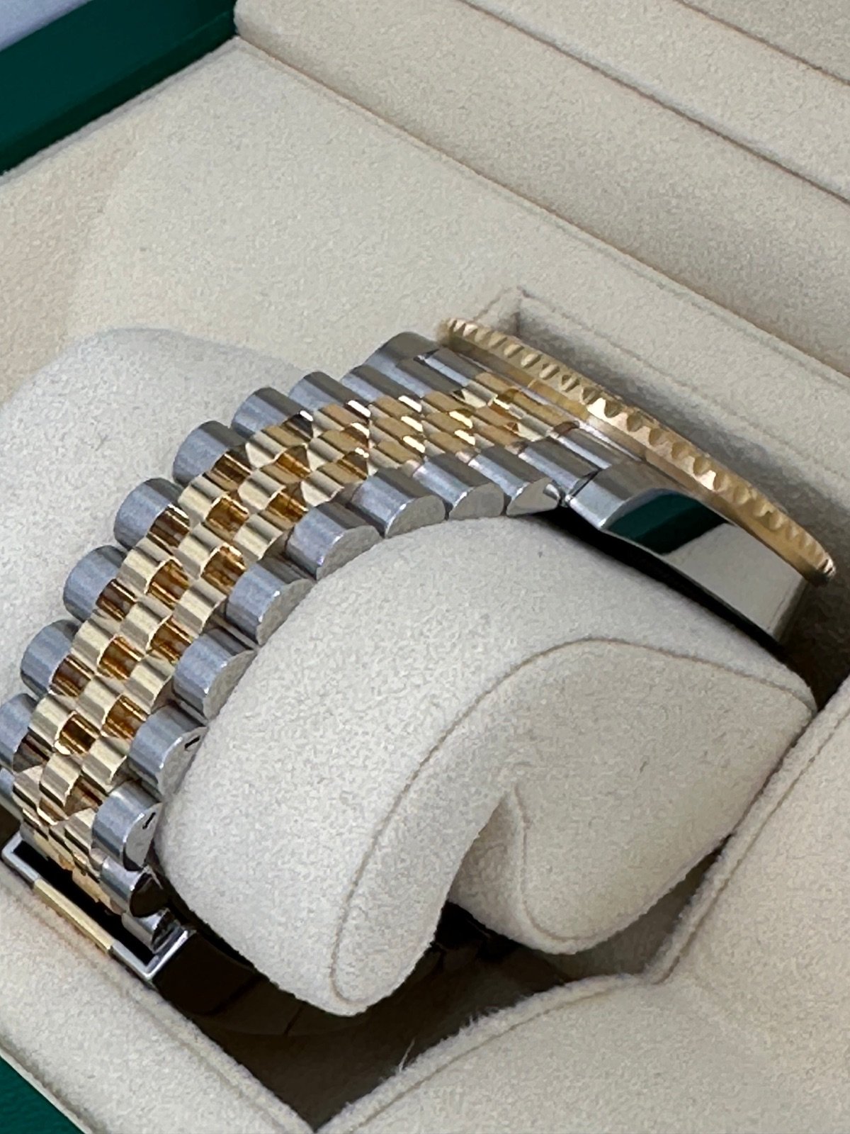 2024 Rolex GMT-Master II 40mm 126713GRNR Two-Tone Jubilee (Unworn) - Image 7
