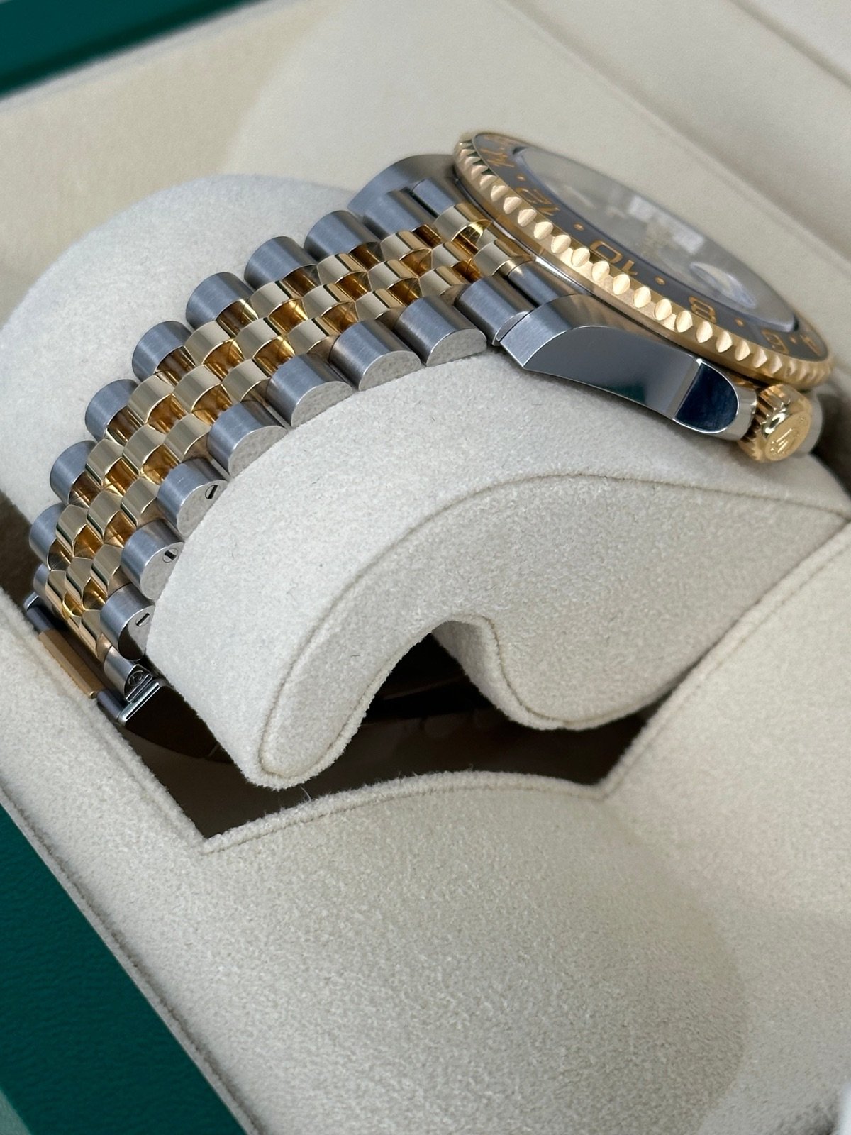 2023 Rolex GMT-Master II 40mm 126713GRNR Two-Tone Jubilee (Unworn) - Image 5