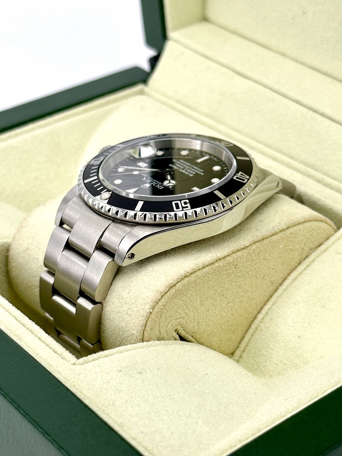 2002 Rolex Submariner Date 40mm 16610 Stainless Steel Black Dial - Image 7