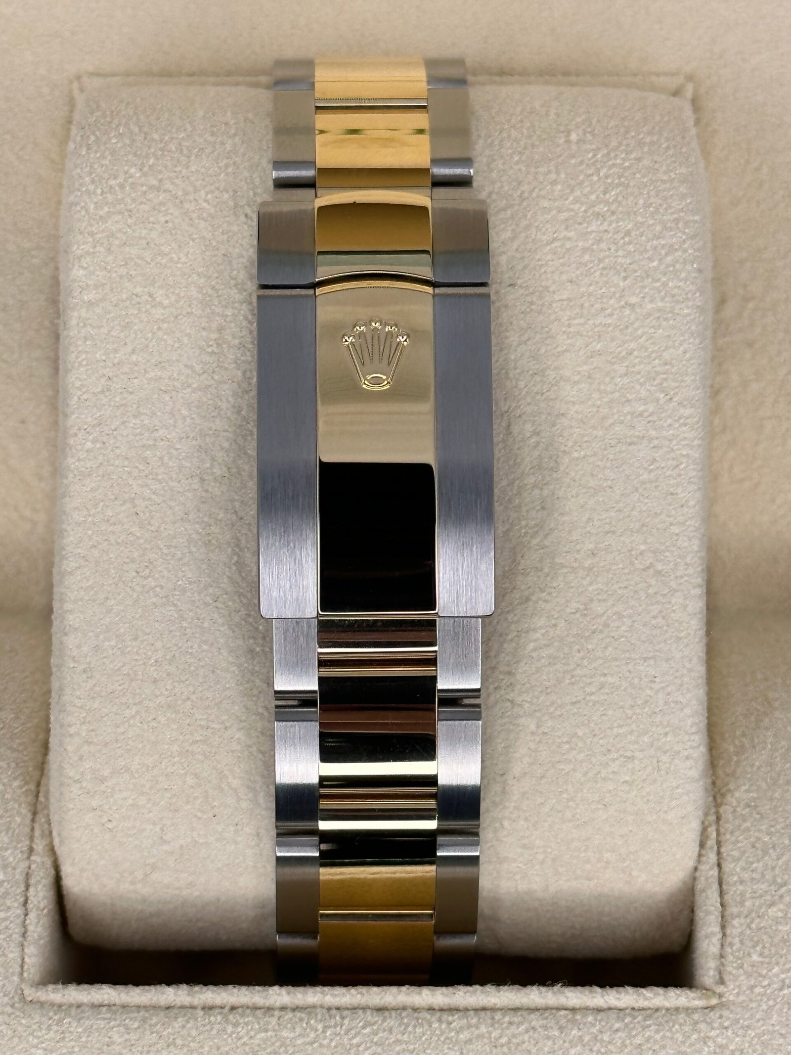 2023 Rolex Datejust 36mm 126203 Two-Tone Oyster White Stick Dial (Unworn) - Image 2