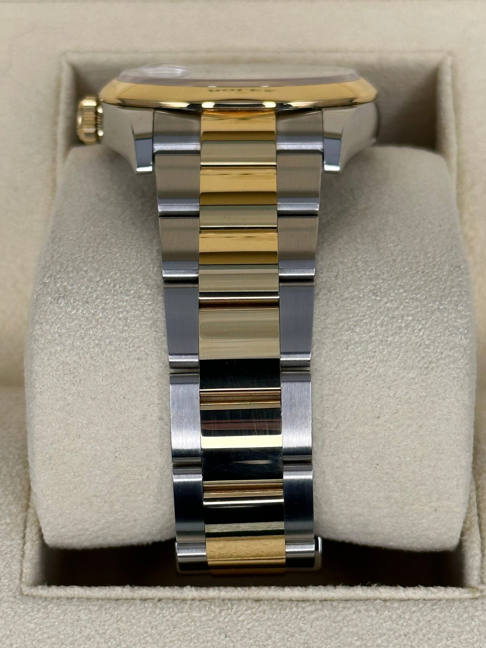 2023 Rolex Datejust 36mm 126203 Two-Tone Oyster White Stick Dial (Unworn) - Image 4