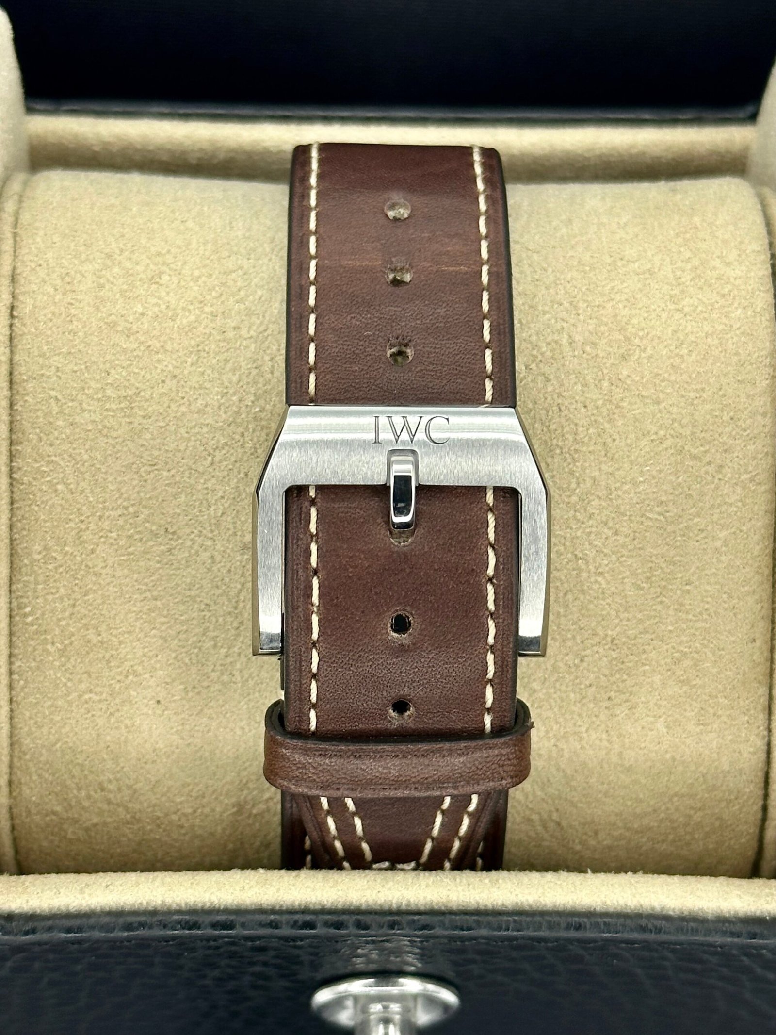 2023 IWC Pilot’s Chronograph 41mm IW388103 Stainless Steel Green Dial (Unworn) - Image 2