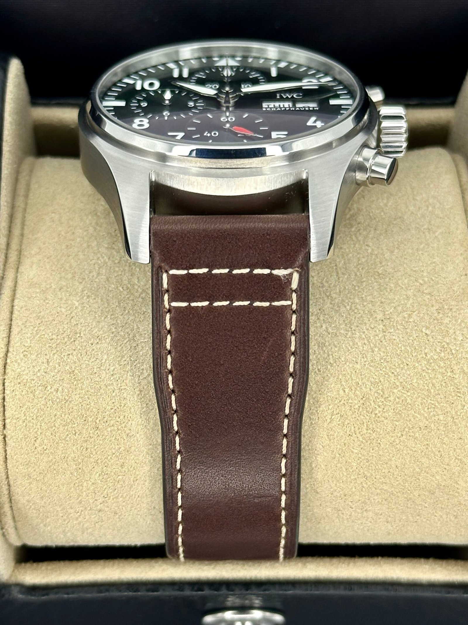 2023 IWC Pilot’s Chronograph 41mm IW388103 Stainless Steel Green Dial (Unworn) - Image 3