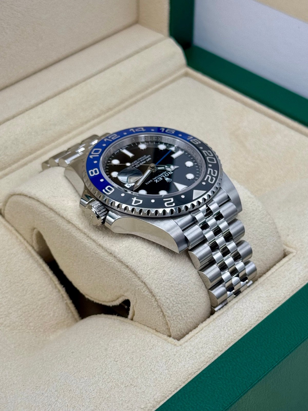 2024 Rolex GMT-Master II “Batgirl” 40mm 126710BLNR Jubilee Black Dial (Unworn) - Image 8