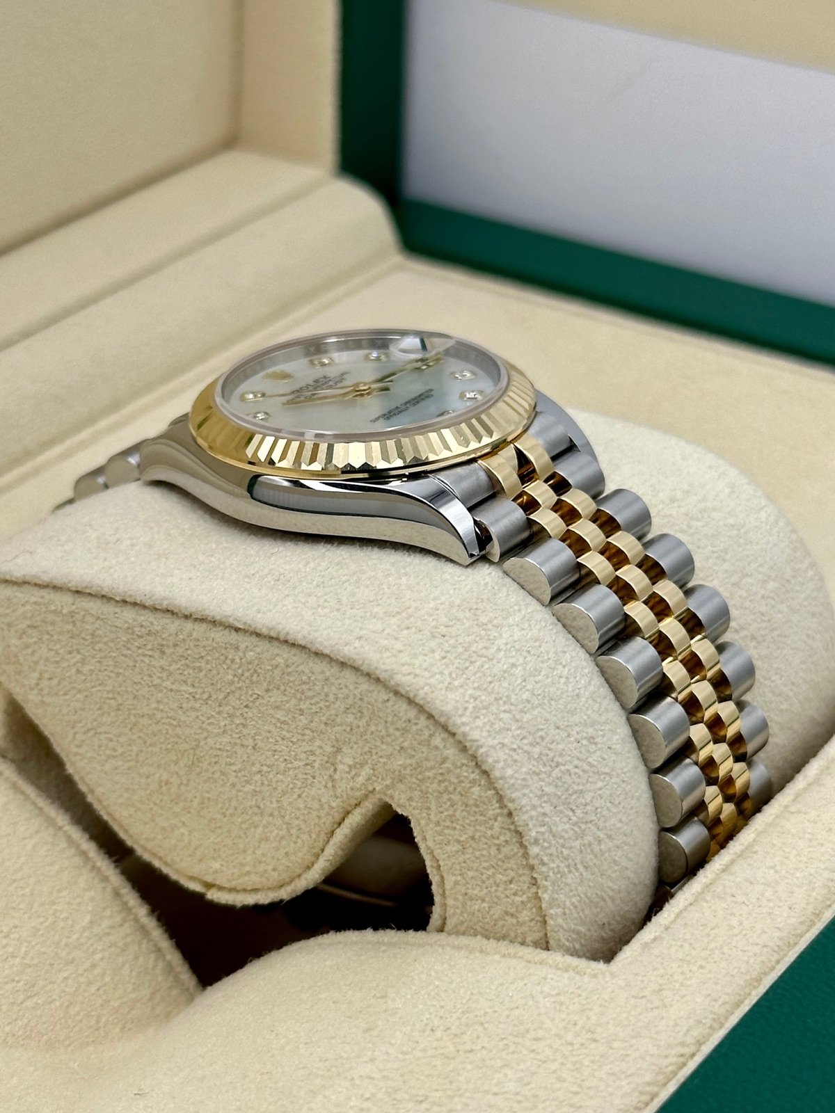 2023 Rolex Datejust 31mm 278273 Two-Tone Jubilee MOP Diamond Dial (Unworn) - Image 6