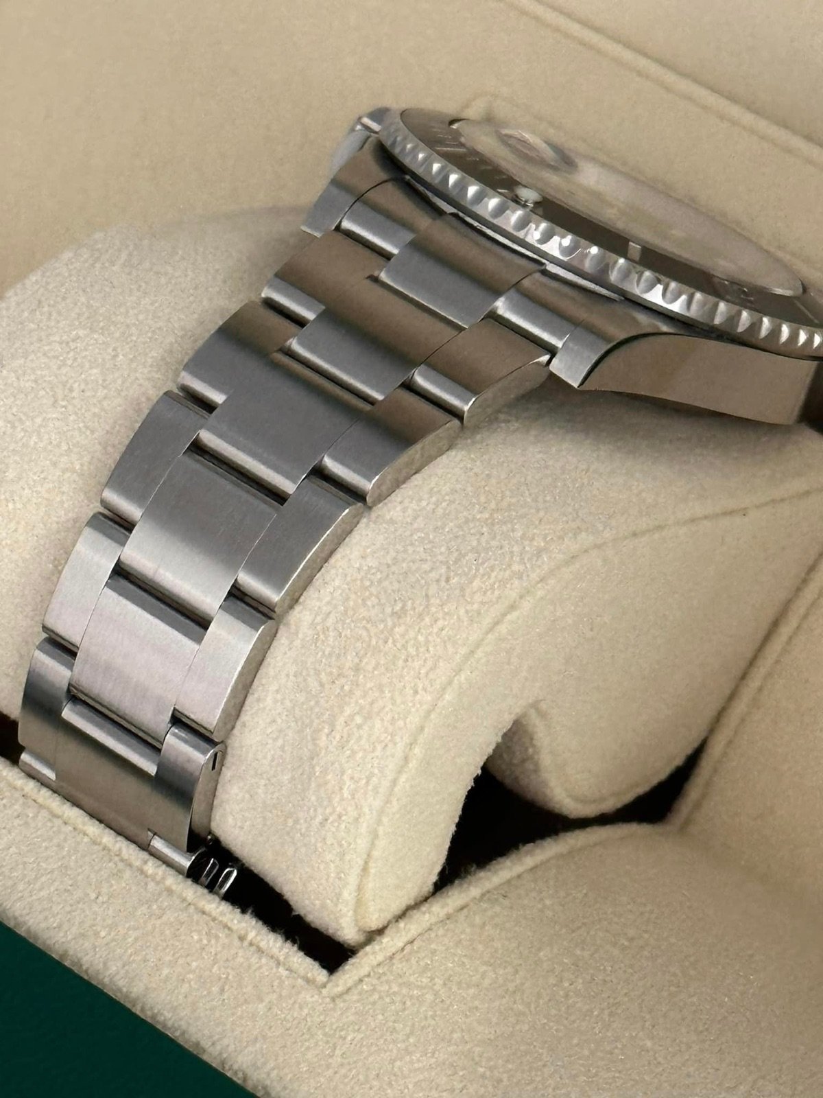 2022 Rolex Submariner 41mm 126610LN Stainless Steel Black Dial - Image 8