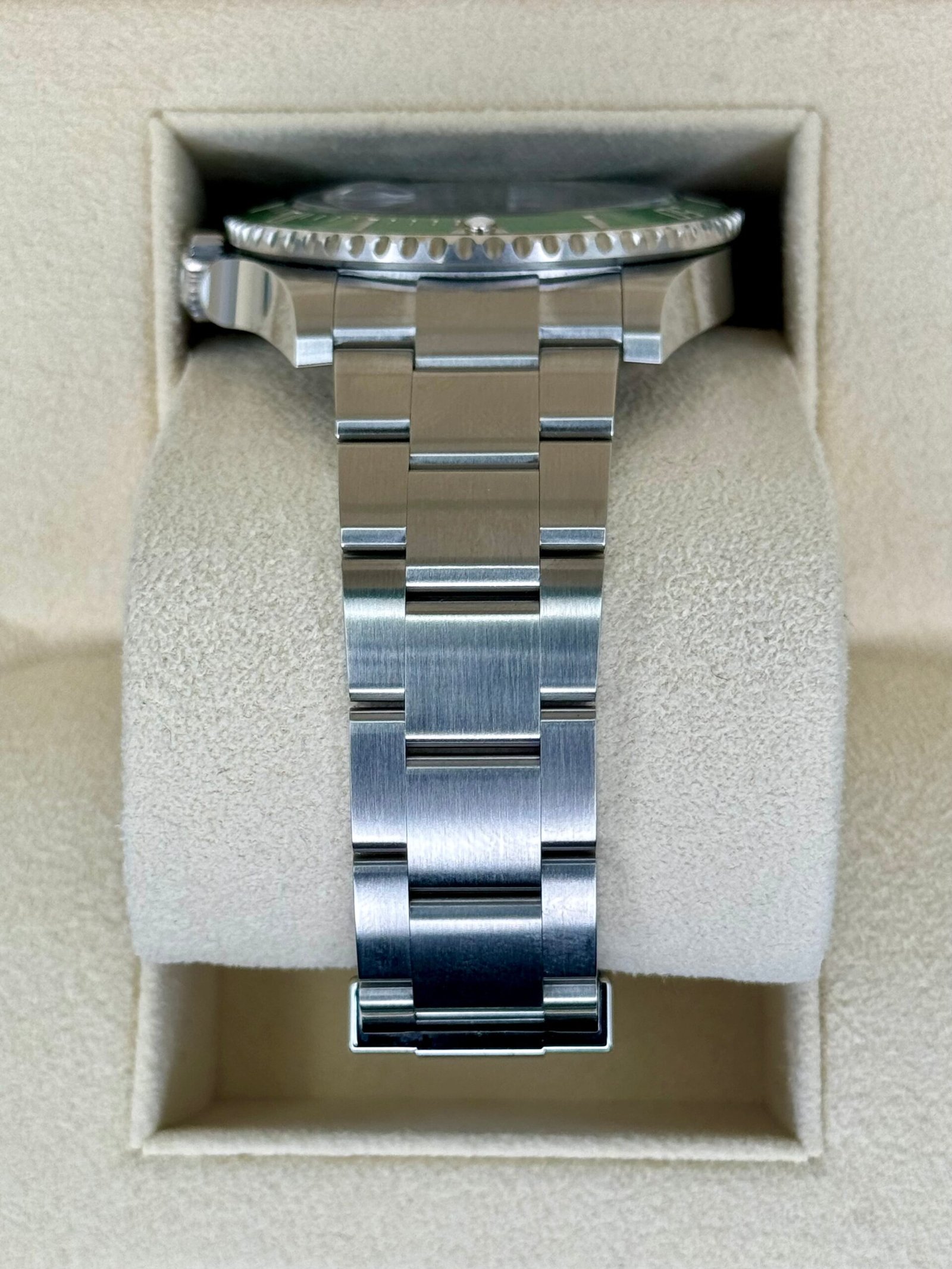 2024 Rolex Submariner “Starbucks” 41mm 126610LV Black Dial (Unworn) - Image 4