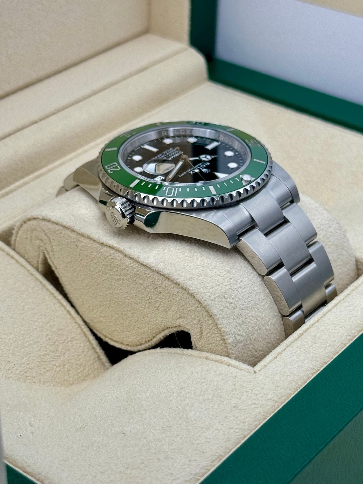 2024 Rolex Submariner “Starbucks” 41mm 126610LV Black Dial (Unworn) - Image 8