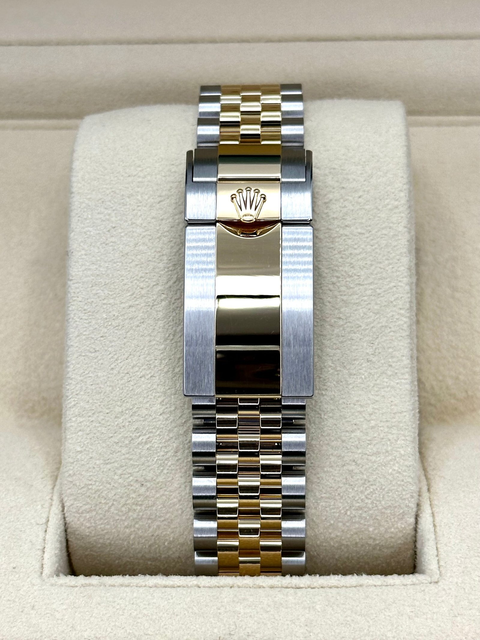 2023 Rolex GMT-Master II 40mm 126713GRNR Two-Tone Jubilee Black Dial (Unworn) - Image 2