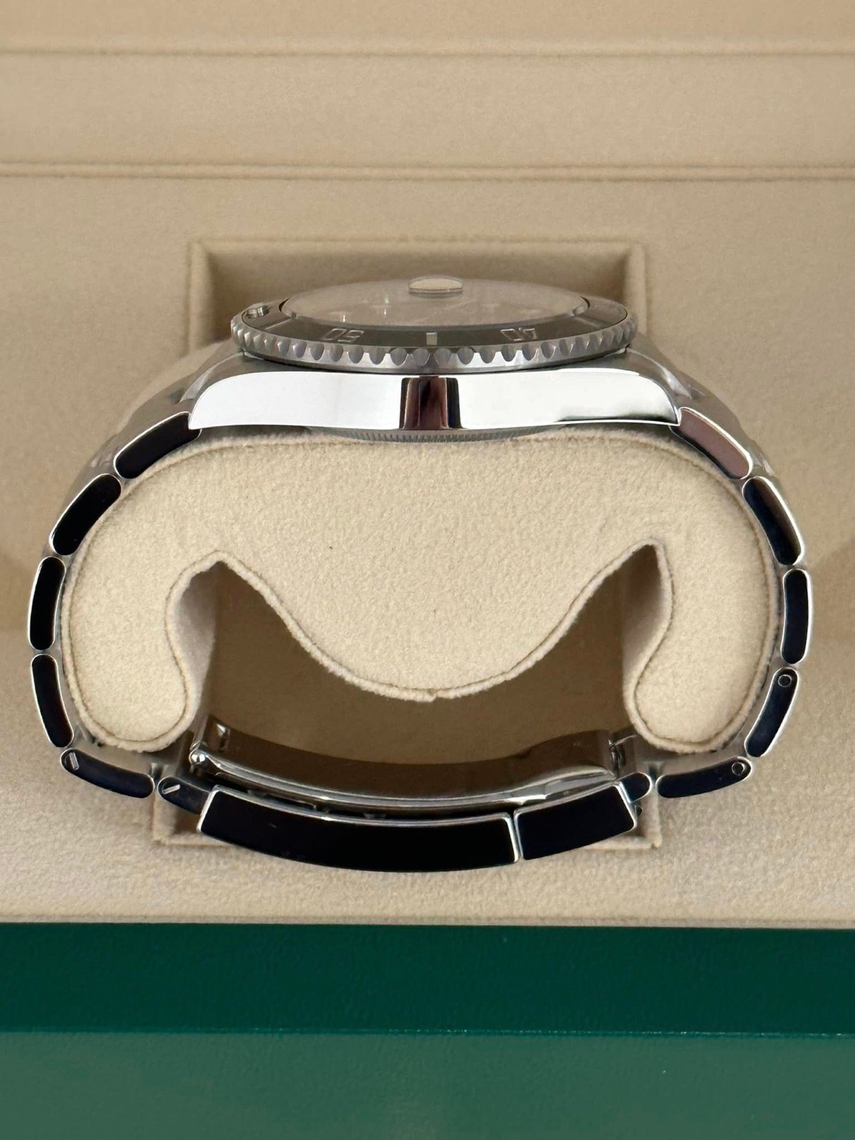 2023 Rolex Submariner 40mm 126610LN Stainless Steel Black Dial (Unworn) - Image 10