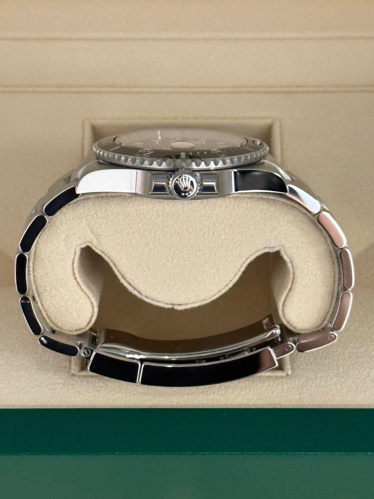 2023 Rolex Submariner 40mm 126610LN Stainless Steel Black Dial (Unworn) - Image 9