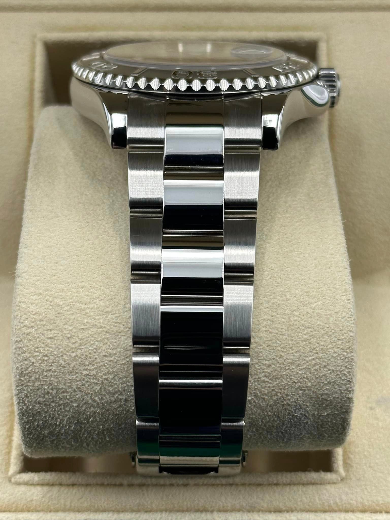 Rolex Yacht-Master 40mm 16622 Platinum Bezel and Dial - Image 3
