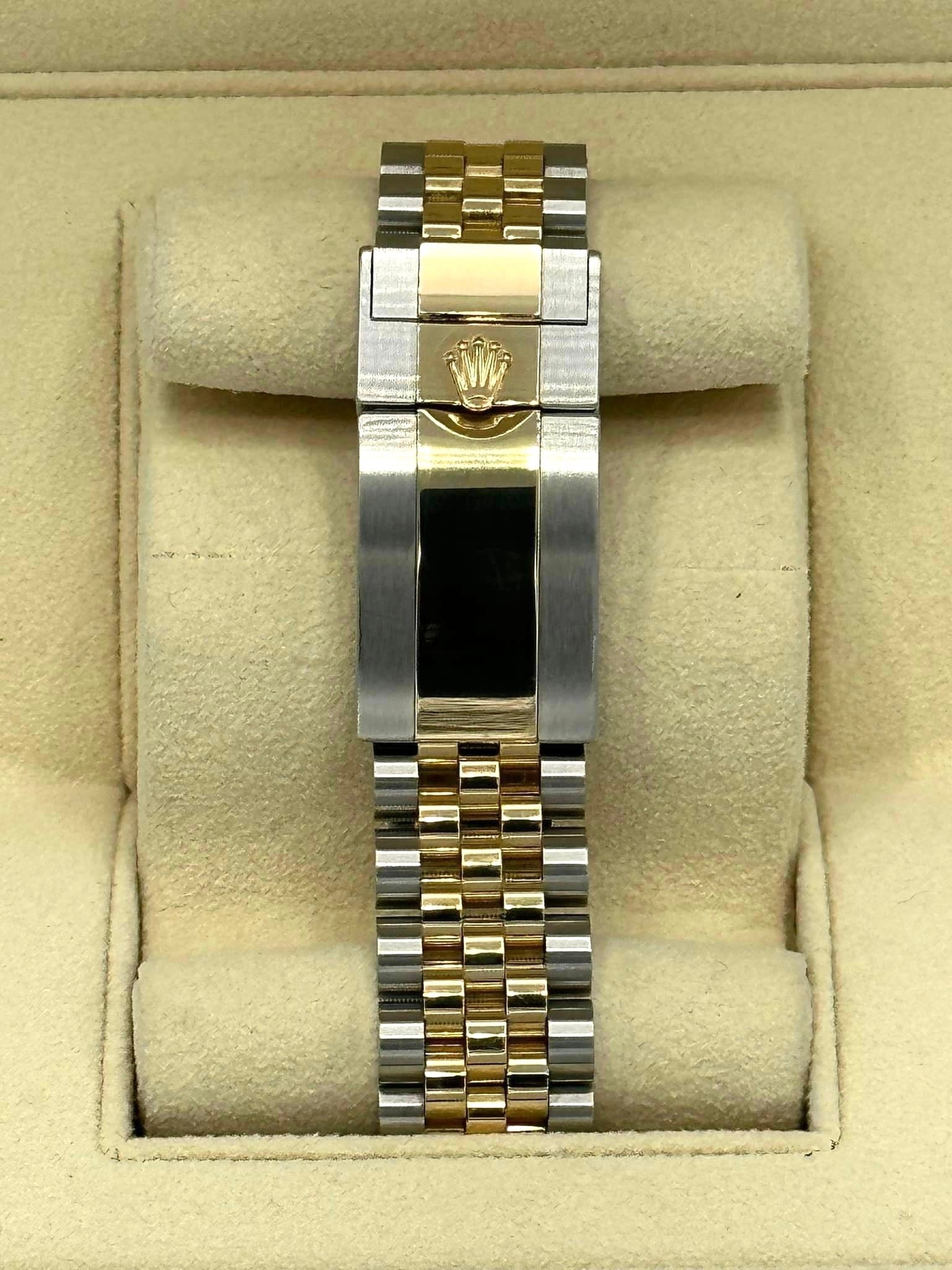 2023 Rolex GMT-Master II 40mm 126713GRNR Two-Tone Jubilee Black Dial - Image 2