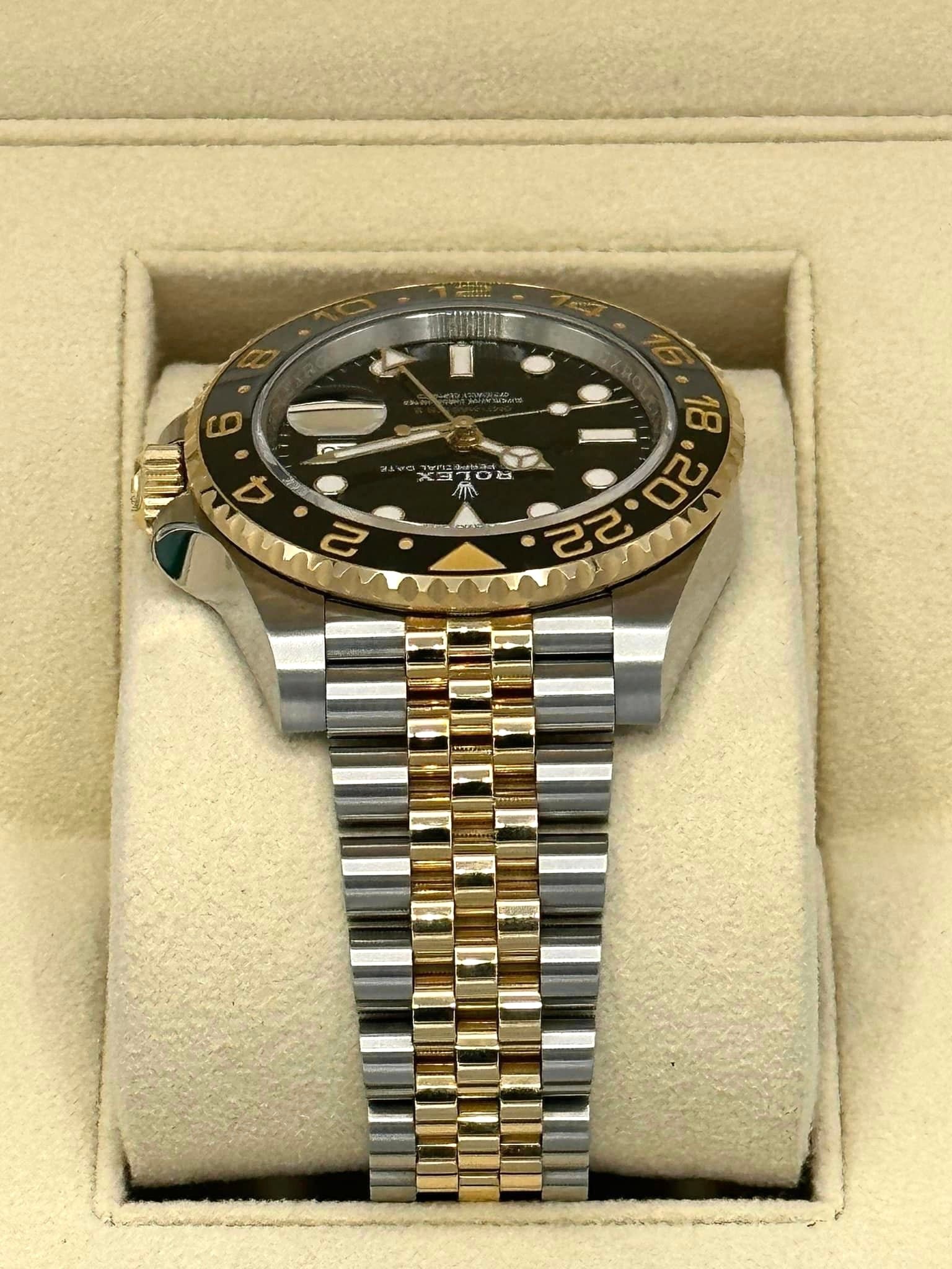 2023 Rolex GMT-Master II 40mm 126713GRNR Two-Tone Jubilee Black Dial - Image 4
