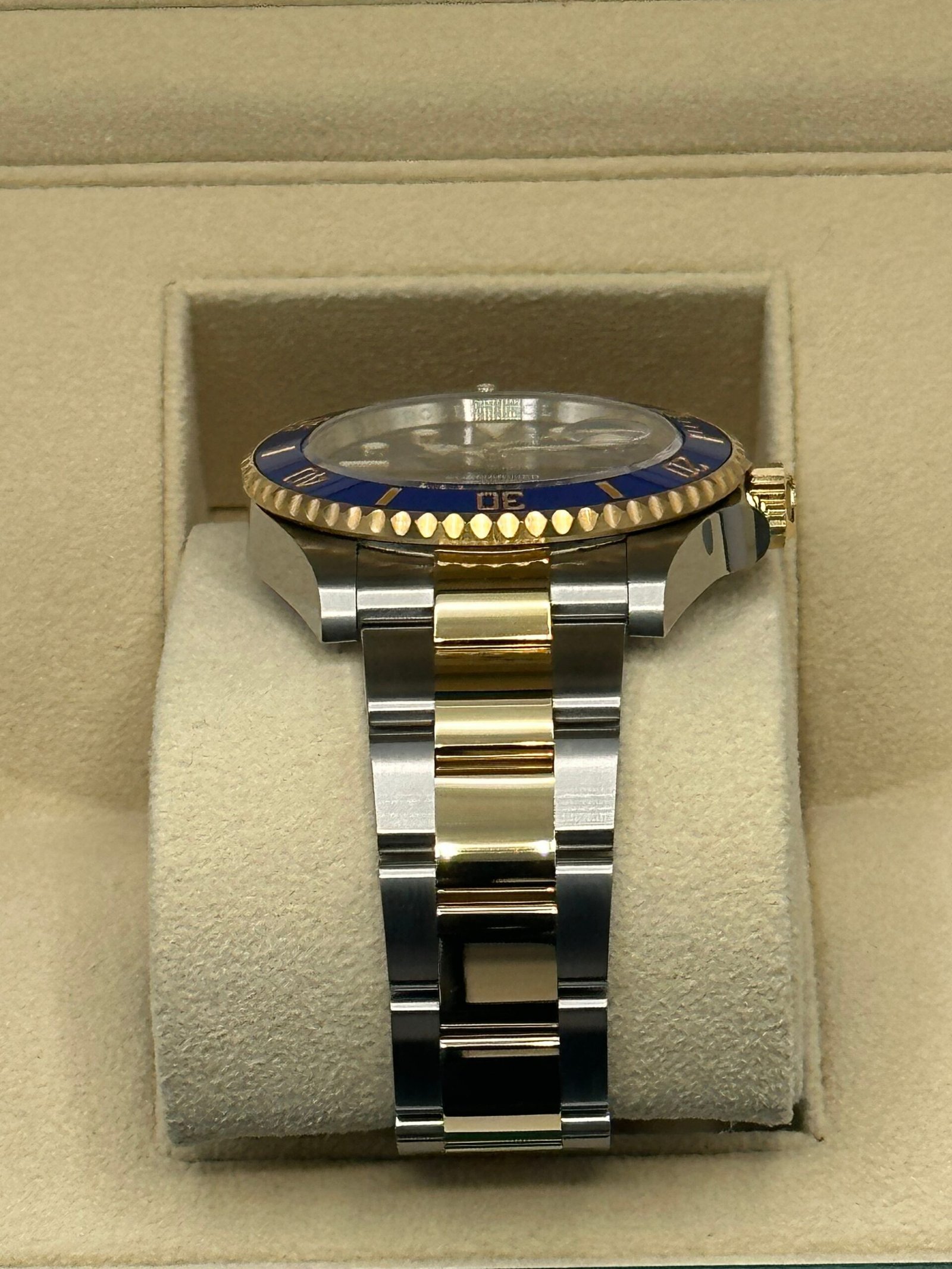 2023 Rolex Submariner “Bluesy” 41mm 126613LB Two-Tone Blue Dial - Image 4