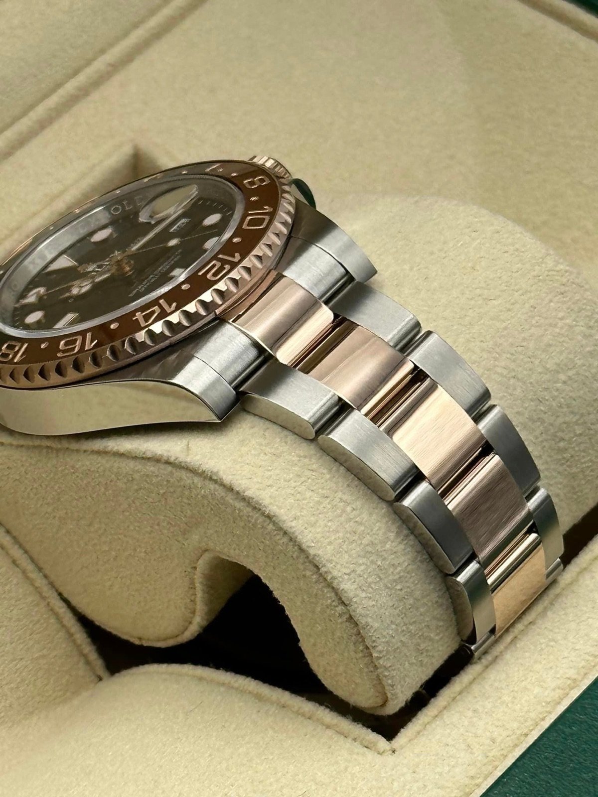2023 Rolex GMT-Master II “Rootbeer” 40mm 126711CHNR Two-Tone (Unworn) - Image 7